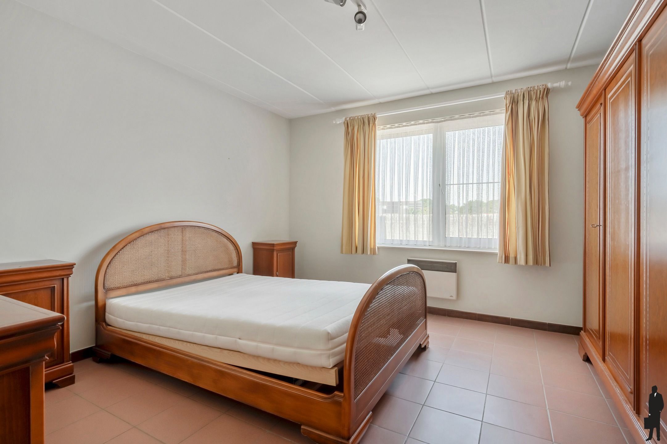 Ruim appartement met terras in het centrum van Nieuwmoer foto 20