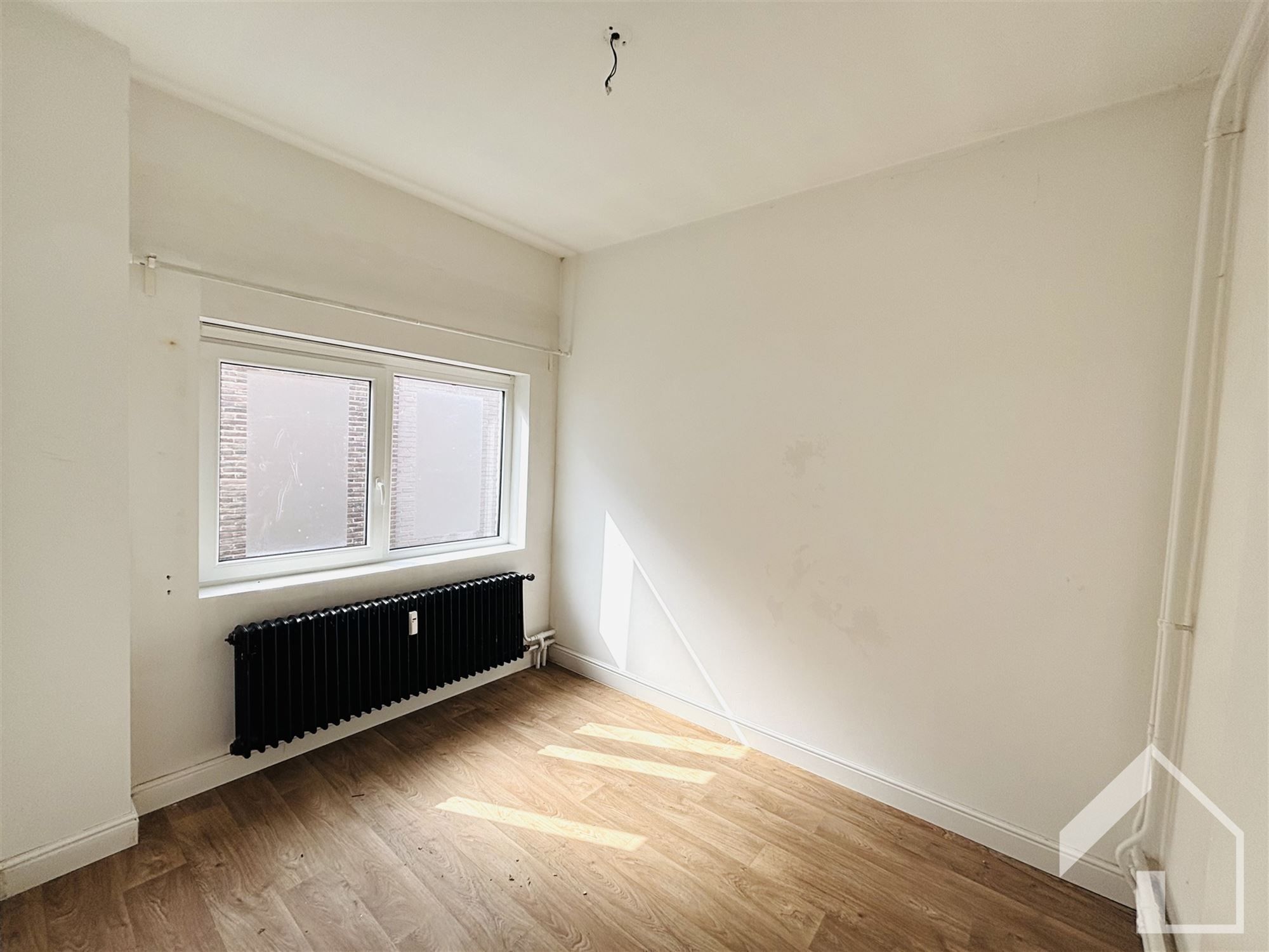 Te renoveren opbrengsteigendom bestaande uit 2 units foto 5