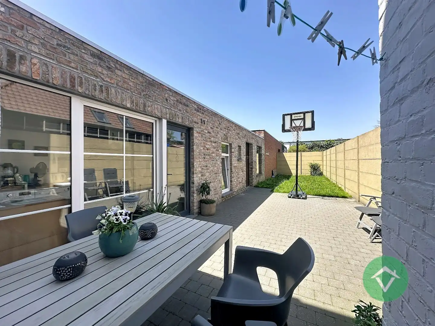 Wonen op toplocatie: instapklare woning met drie slaapkamers te Torhout foto 26