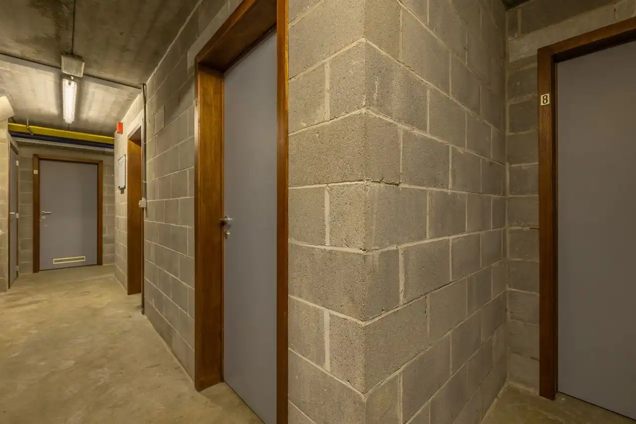 Gelijkvloers appartement met 2 slpk., terras en garagebox foto 23