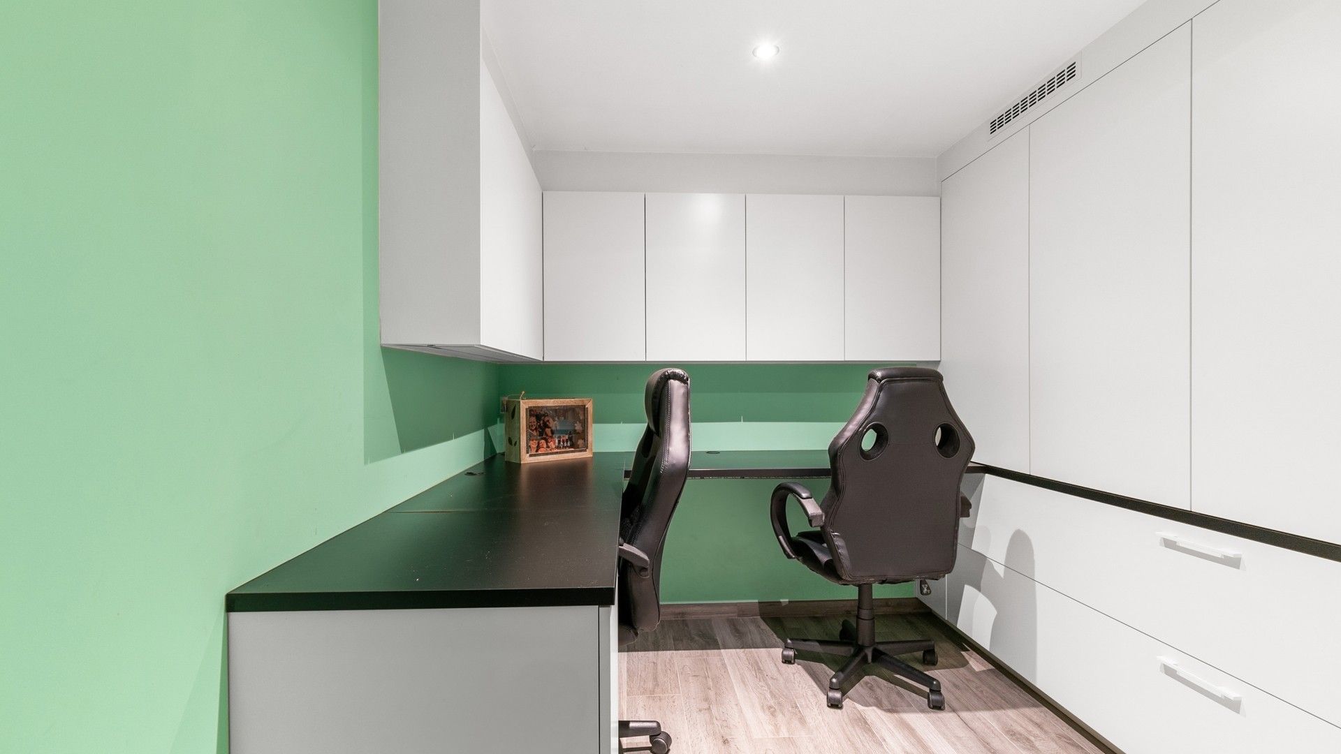 Energiezuinige woning met 4 slpkrs, zwembad en wellness in As foto 12