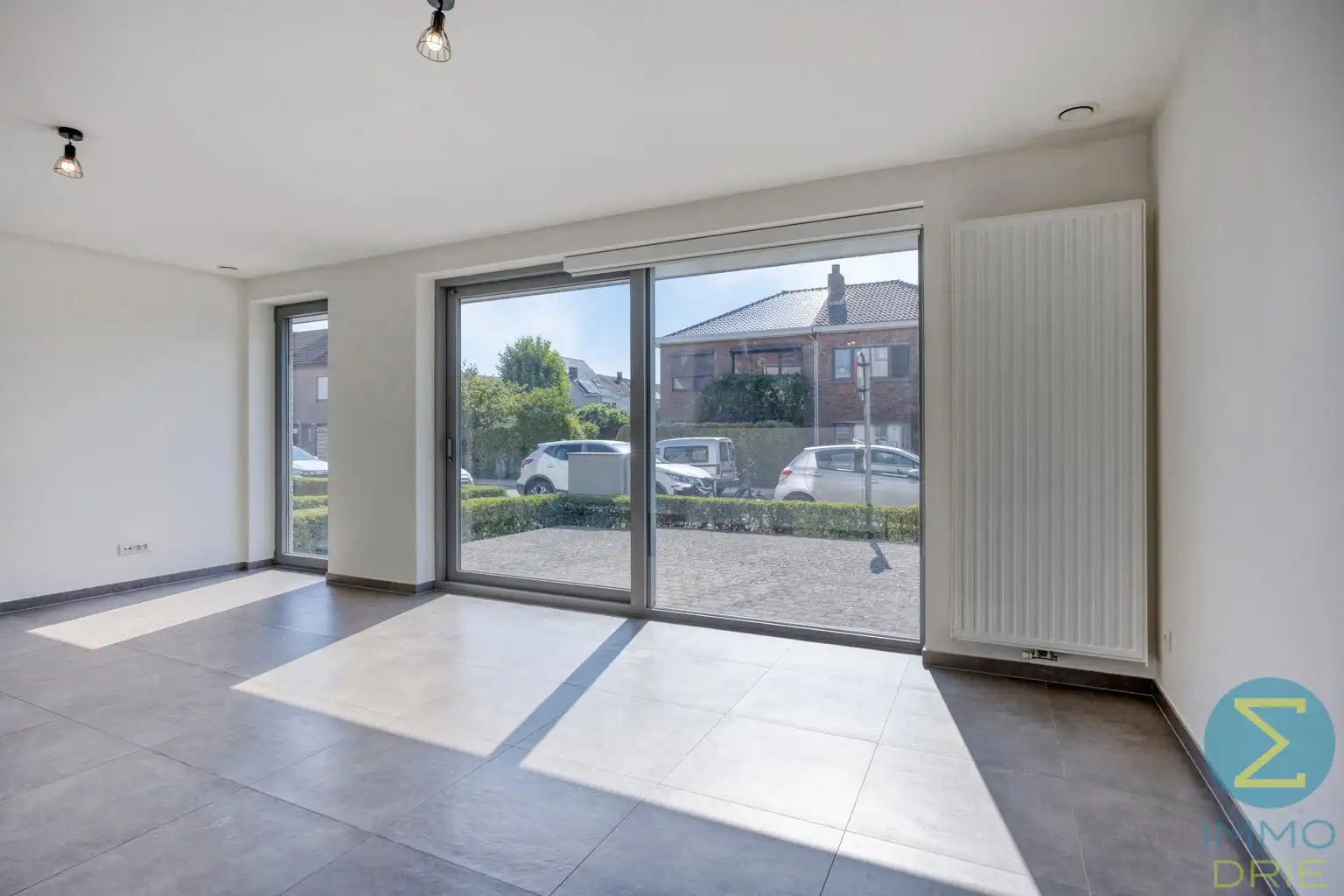 GLVL-appartement met 1 slpk, terras en autostaanplaats foto 5