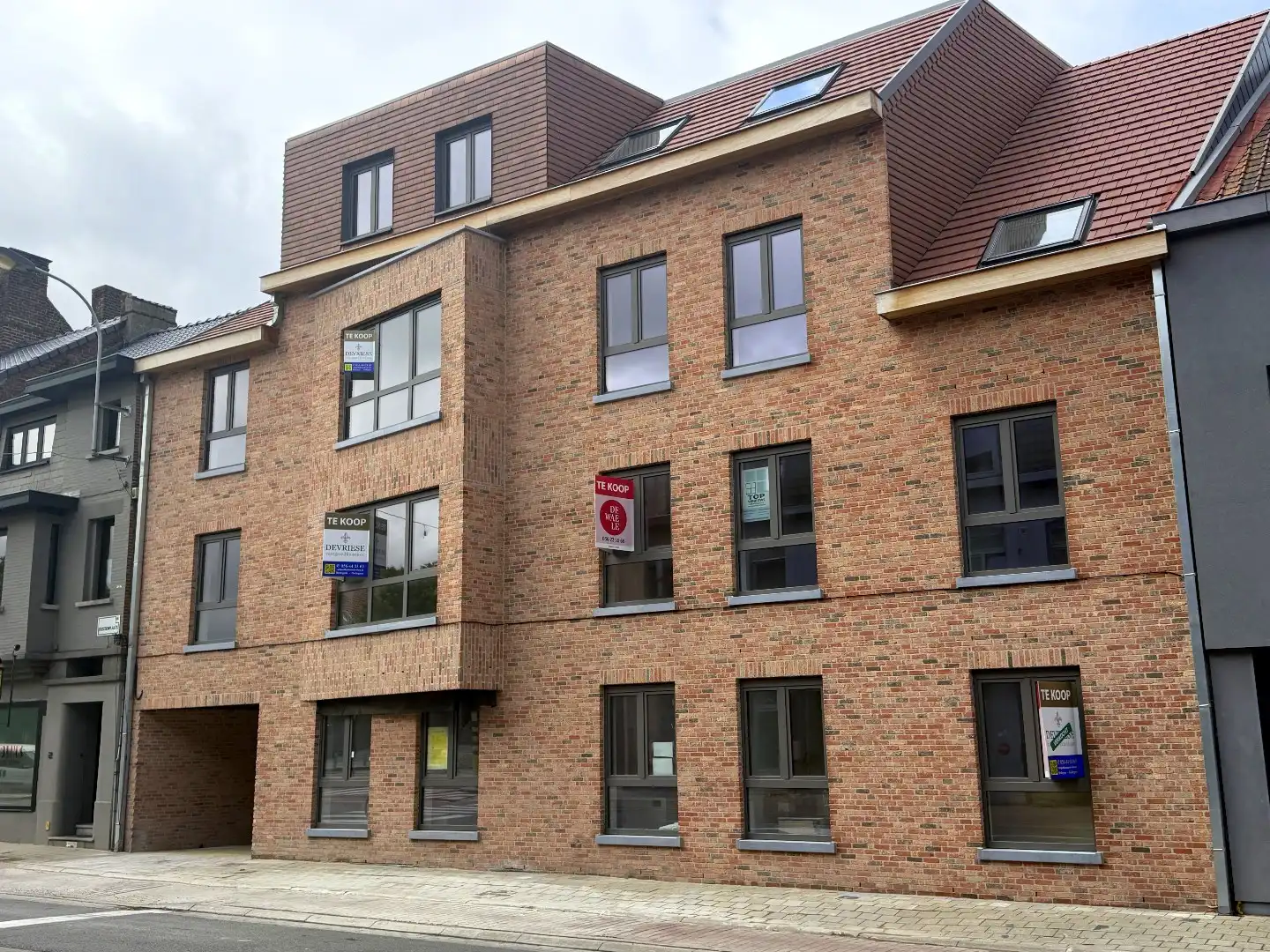 Nieuw 1-slpk App te koop in Centrum van Bissegem foto {{pictureIndex}}