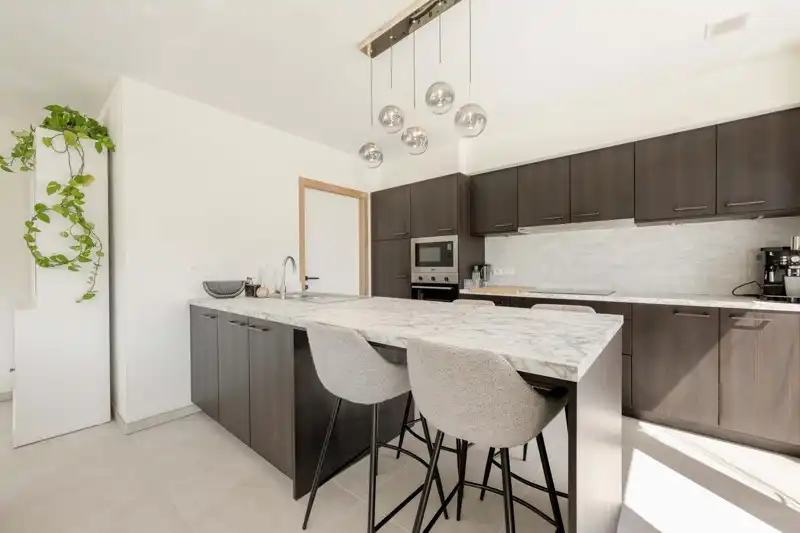 🏡✨ Prachtige woning met tuin, 3 ruime slaapkamers en garage TE KOOP in WIELSBEKE foto 4