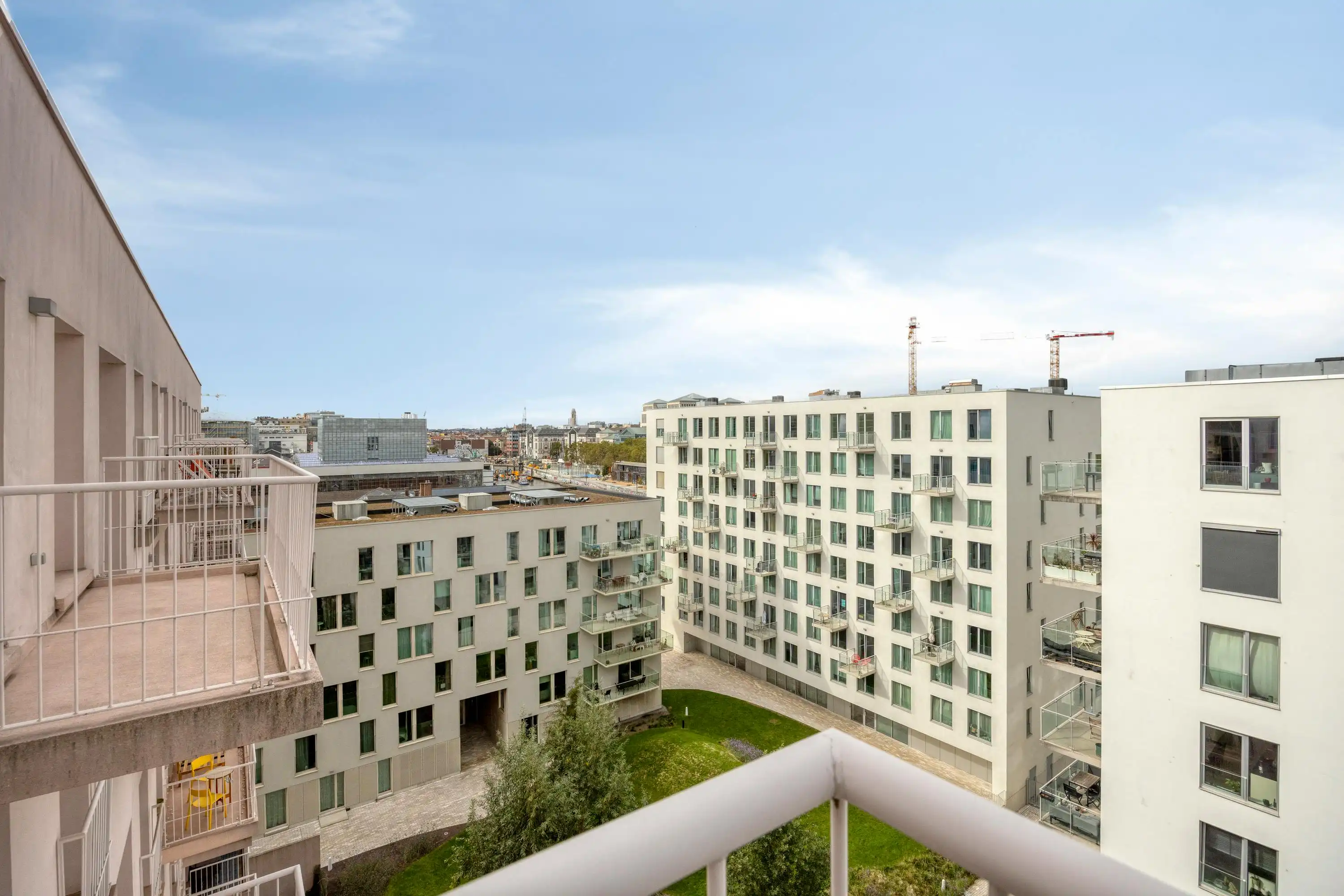 Penthouse Studio met zicht op Tour & Taxis Te koop  foto 17