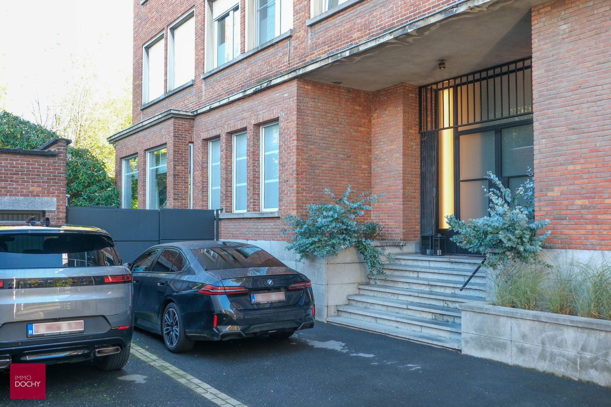 Prachtige loft met tuin en waterpartij centrum Kortrijk foto 18