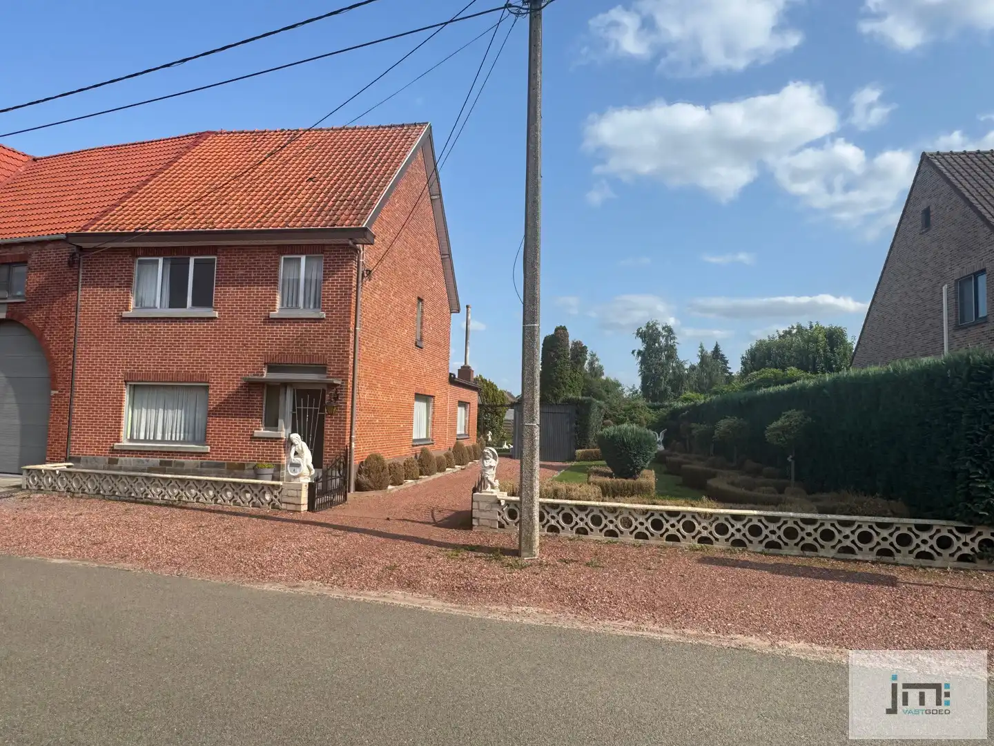 Hoofdfoto van de publicatie: Goed gelegen woning