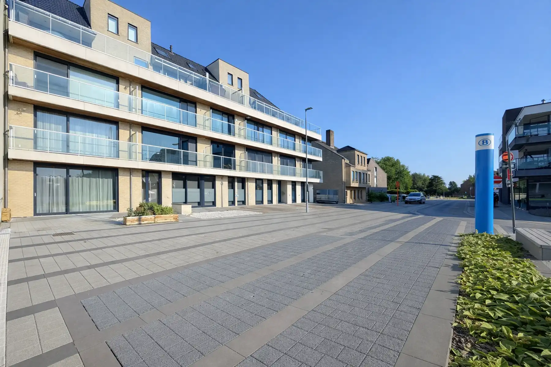 Instapklaar appartement met 2 slaapkamers en terras foto 23