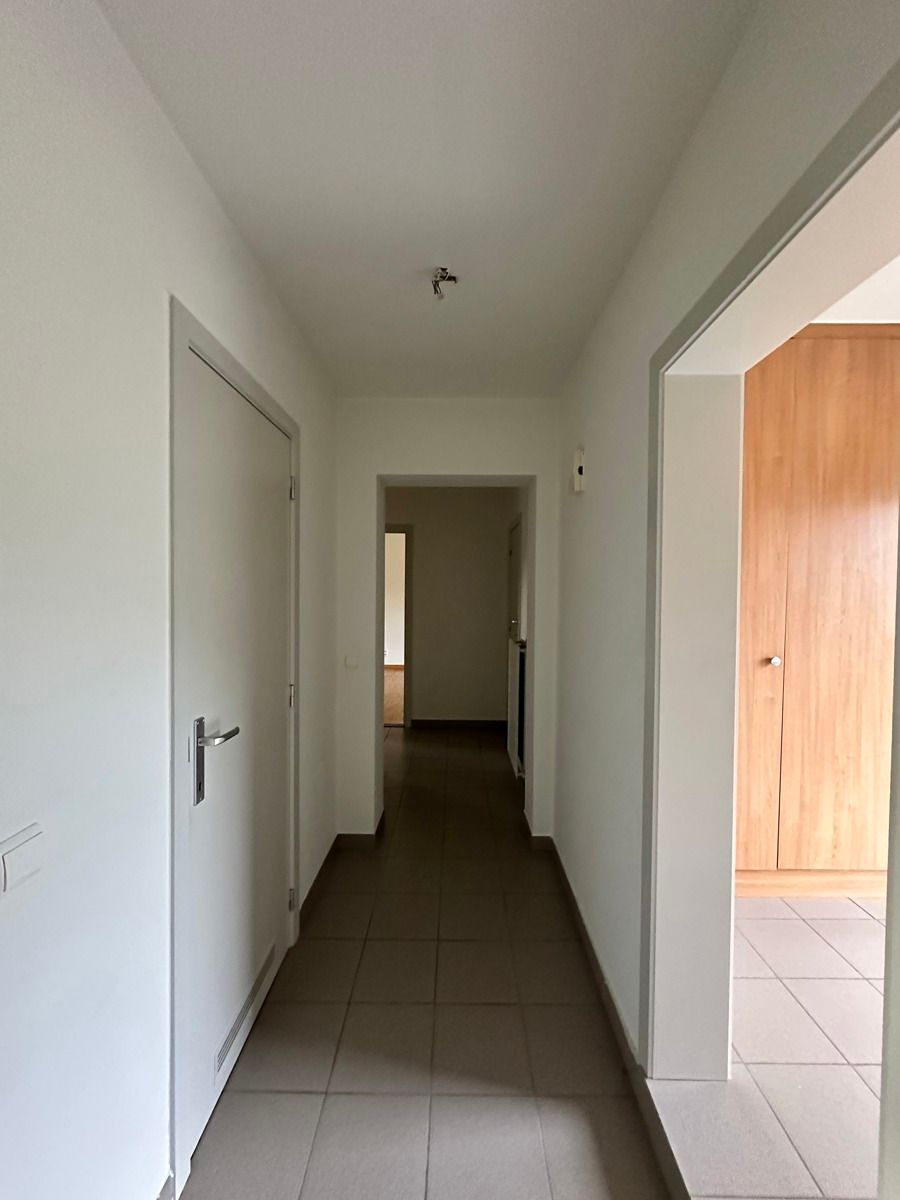 Royaal appartement (117 m²) met tuin, zuidwest-terras en parkings foto 11