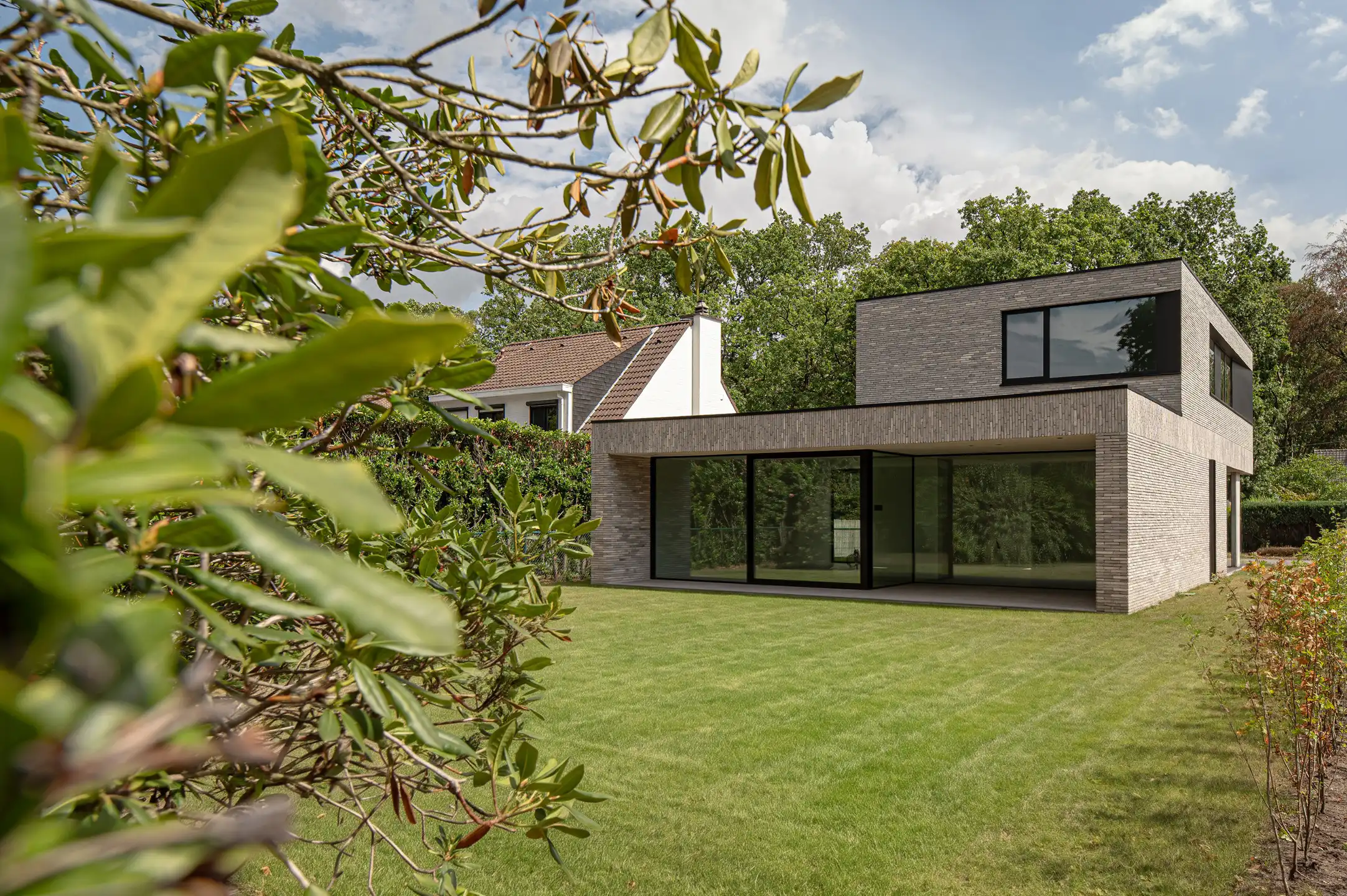 Exclusieve Nieuwbouwwoning met Hoogwaardige Materialen foto 24