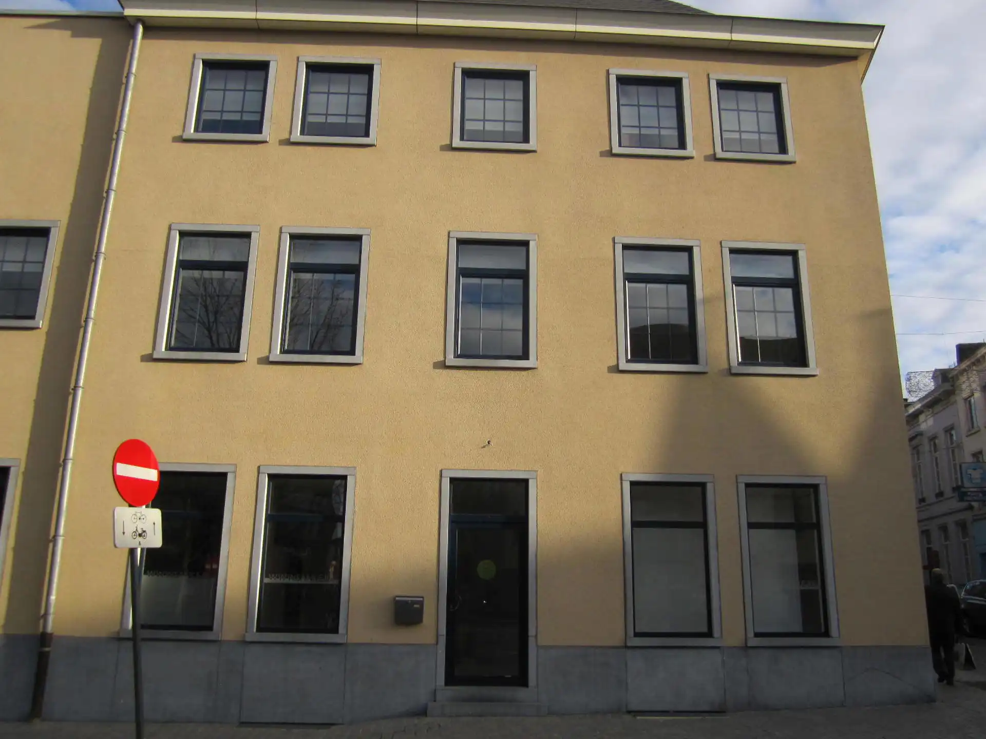 Handelspand te huur in Hasselt, 220 m² foto 3