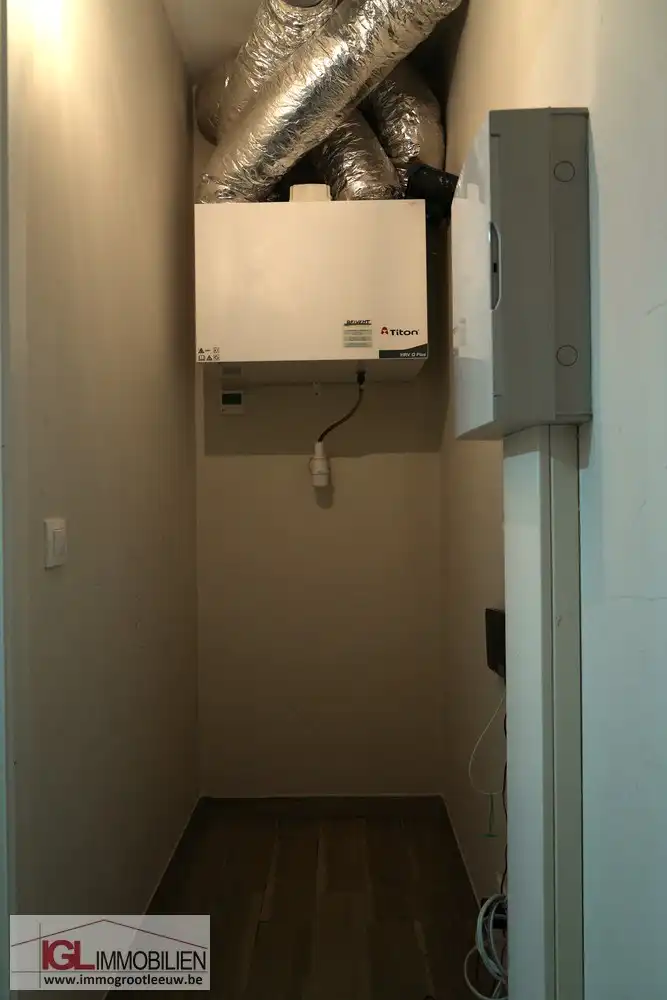 Modern appartement met 2 slaapkamers & zonnig terras foto 14