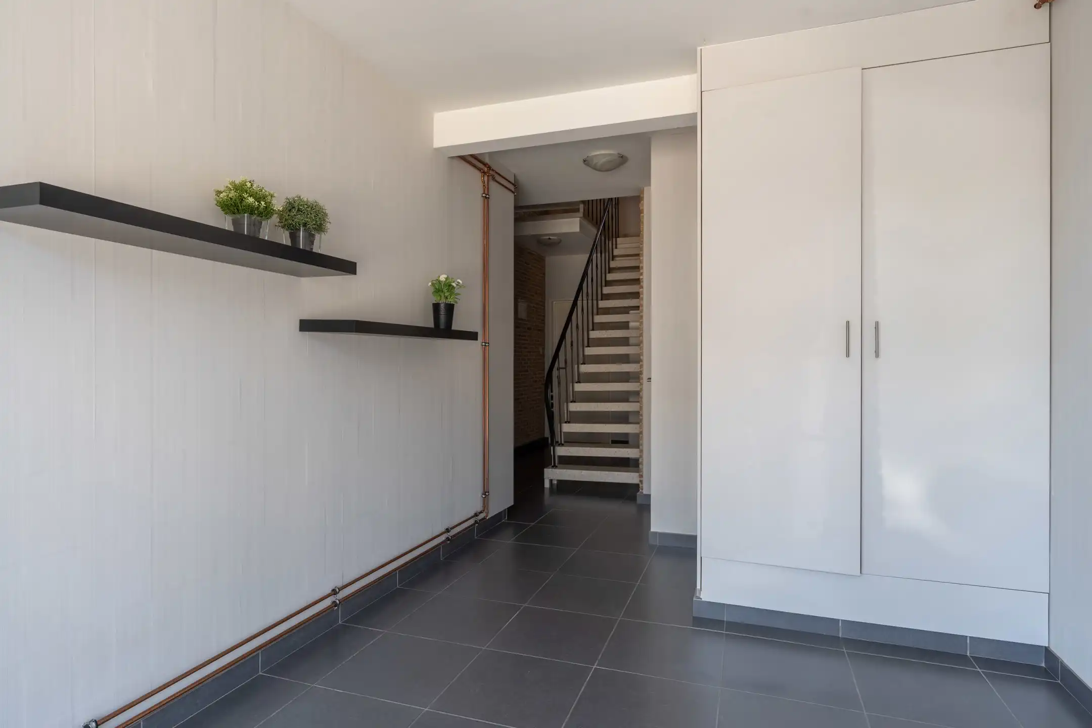 Ruim 2-slaapkamer appartement met garage te Turnhout foto 19