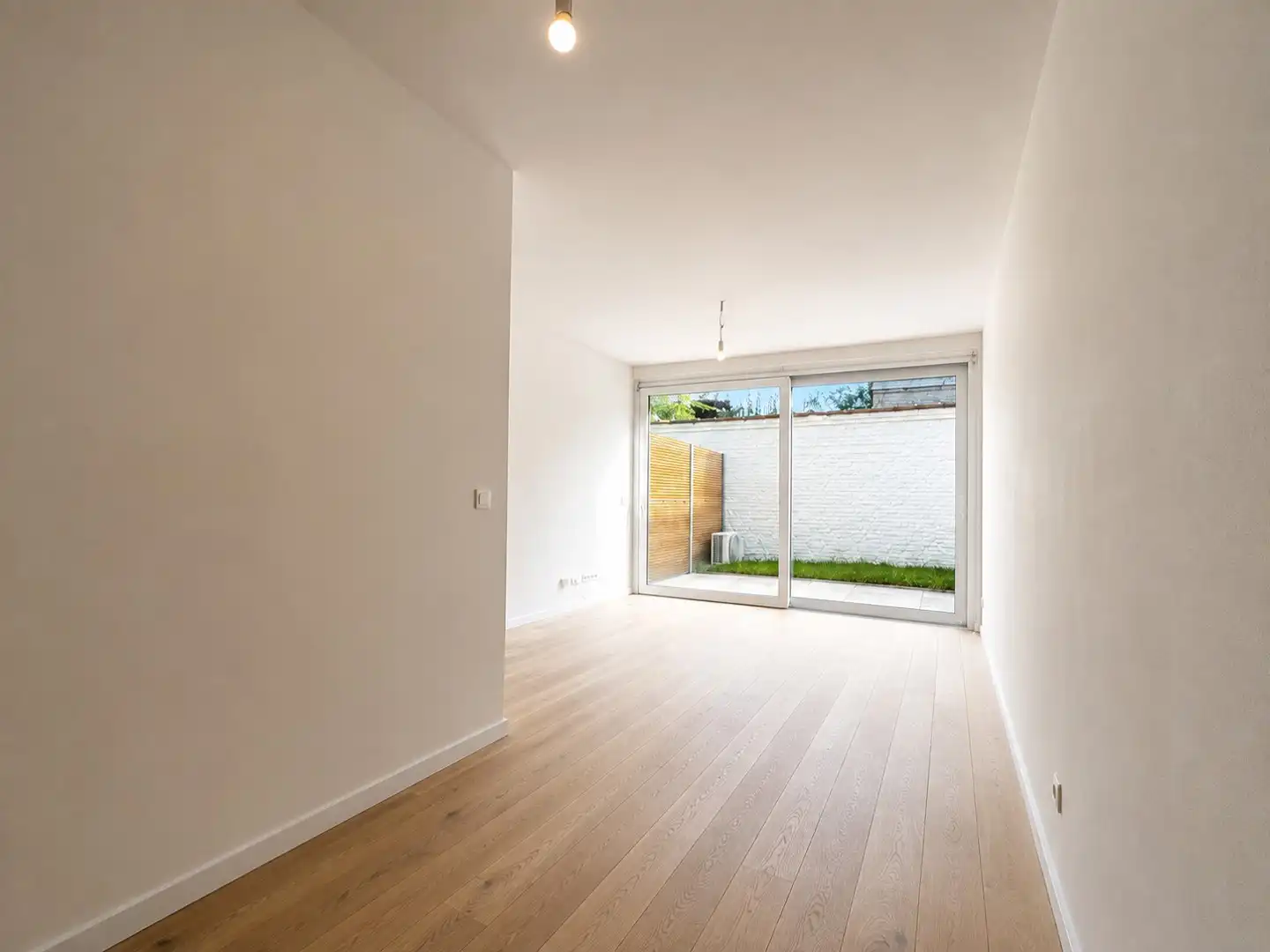 Gelijkvloerse, Instapklare en energiezuinige studio met terras foto 2