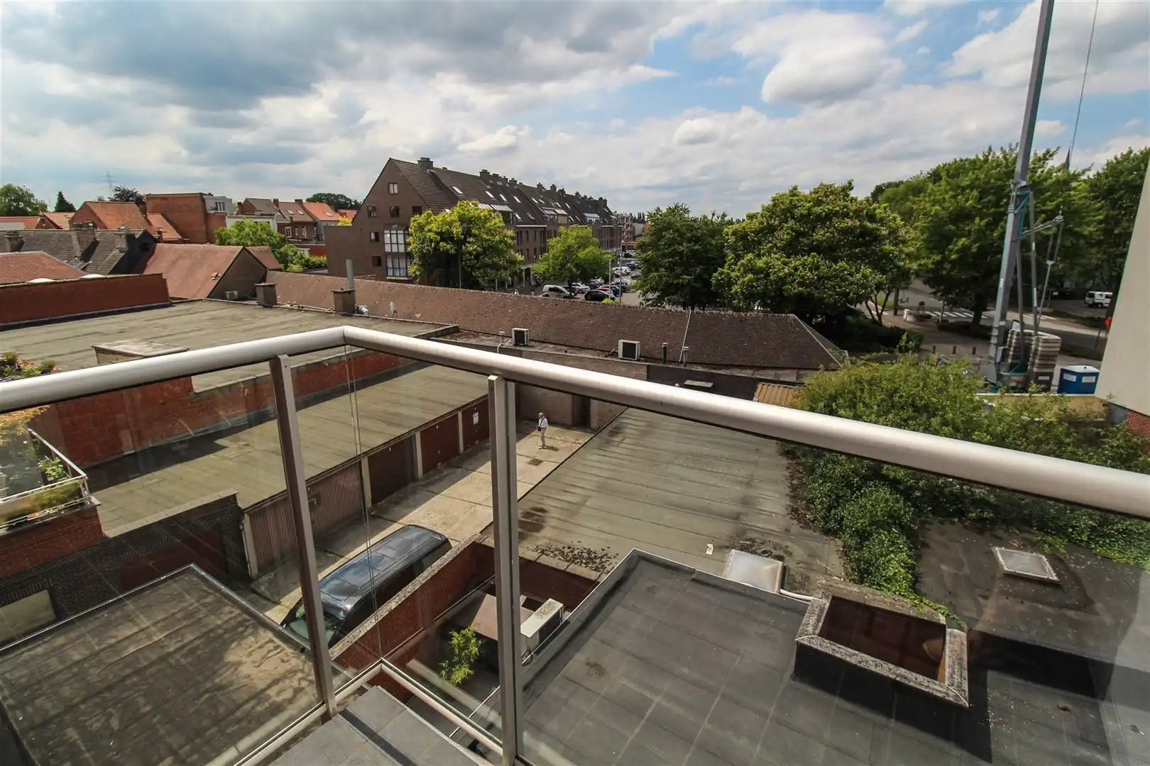 Uiterst charmante appartement op toplocatie te Sint-Niklaas foto 9