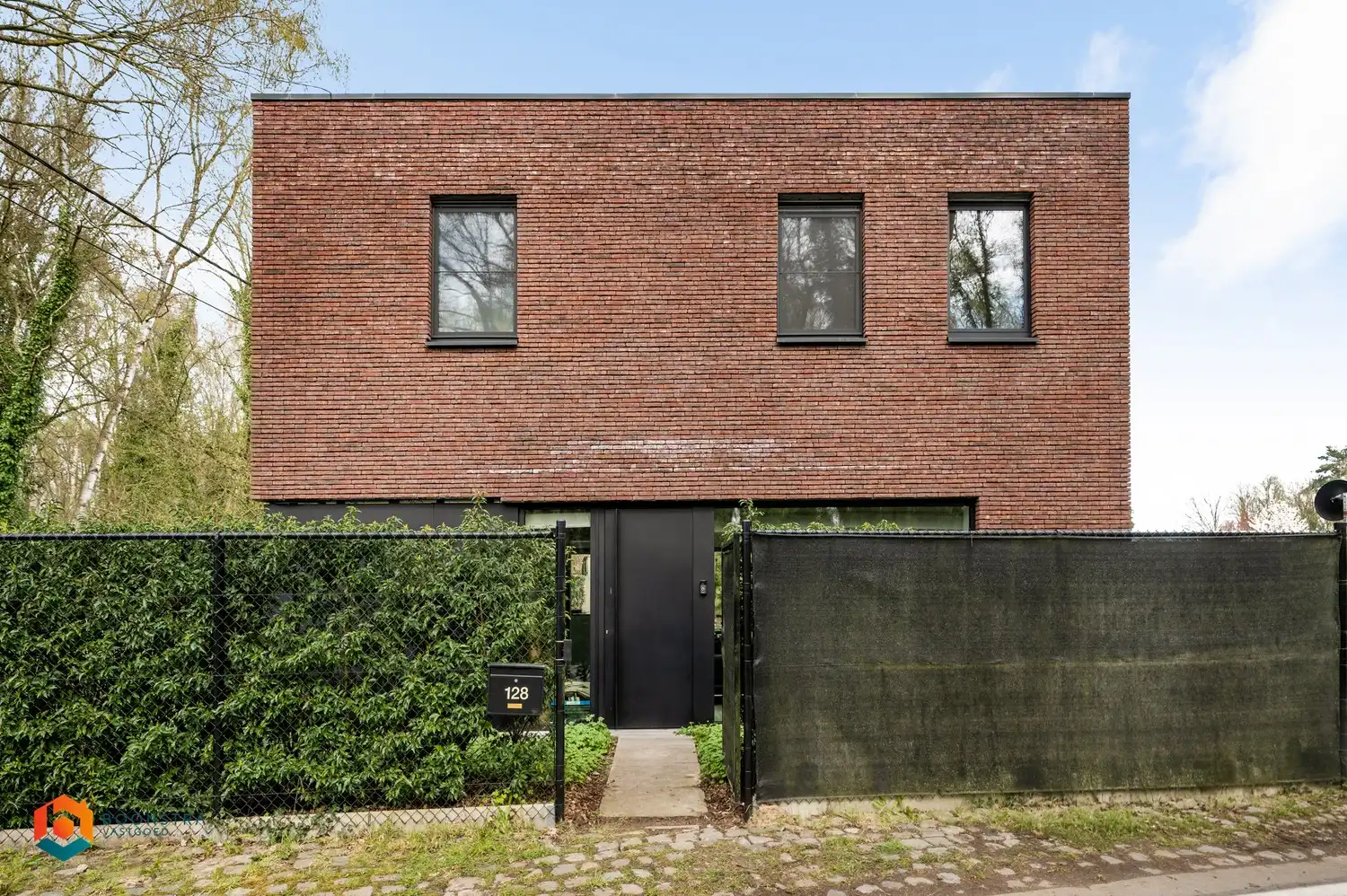 Recente woning met 3 slpkrs te Putte foto {{pictureIndex}}