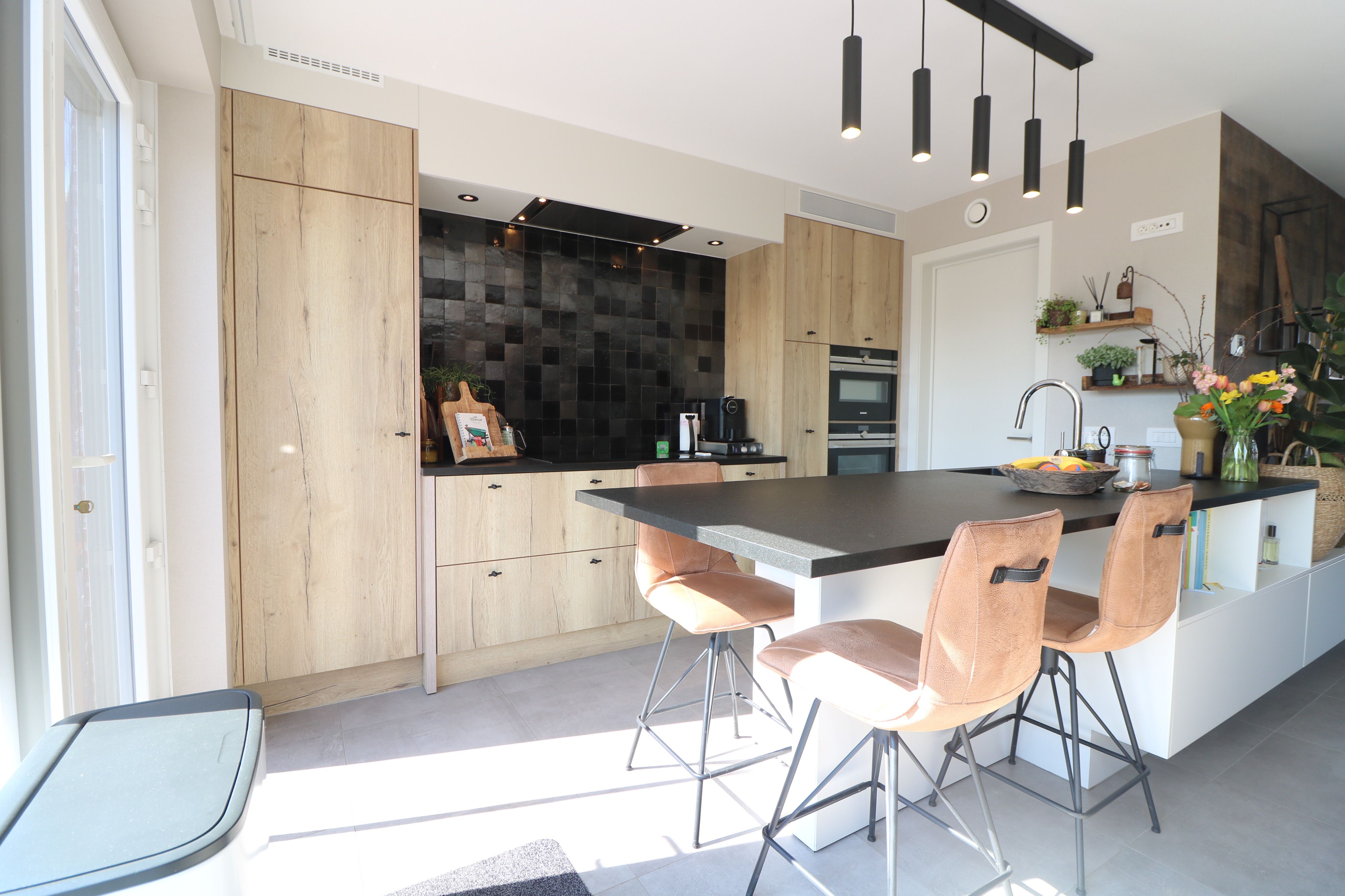 Instapklare, recente woning met 3 slaapkamers, zonnige tuin, garage én autostandplaats. foto 11