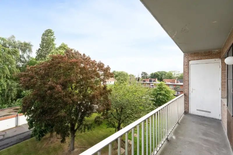 Ruim appartement met twee slaapkamers in centrum Roeselare foto 10