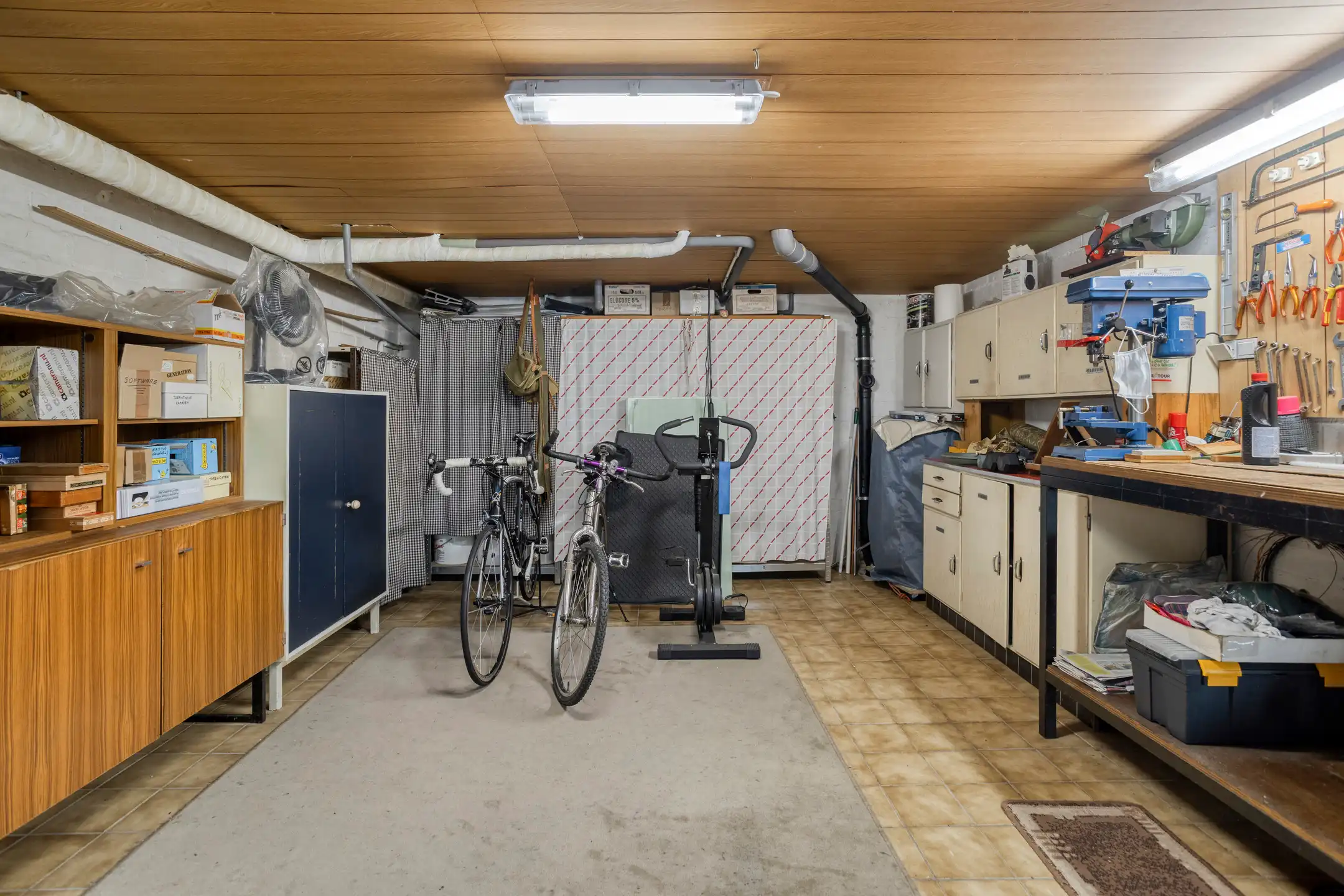 Perfect onderhouden woning met 3 slaapkamers op 8 are foto 27