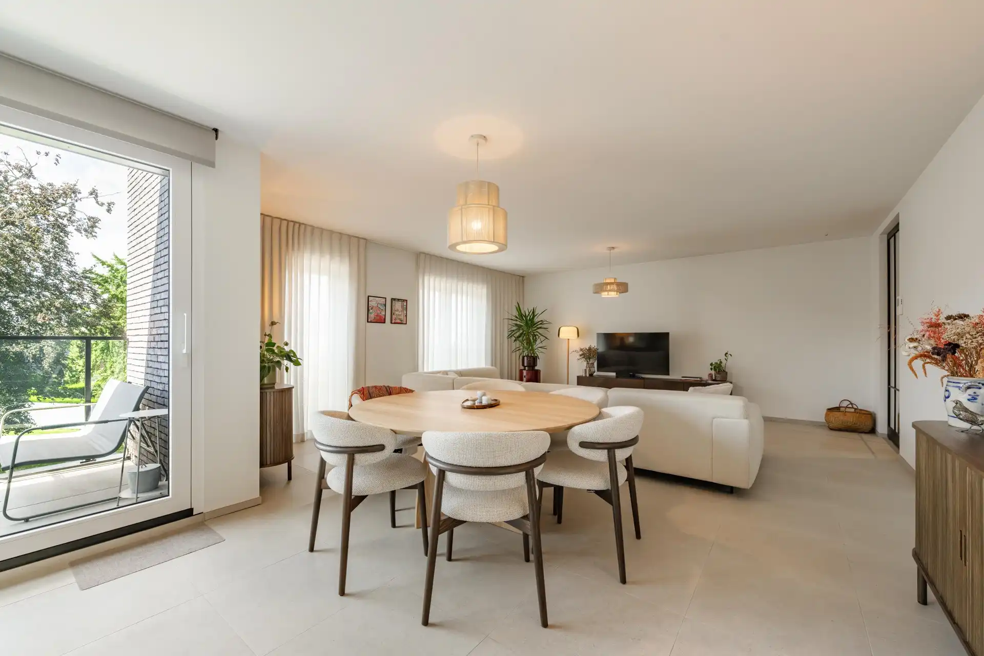 Prachitg Instapklaar appartement met 3 slaapkamers, polyvalente ruimte en terras in Sint-Eloois-Vijve 🏡 foto 14