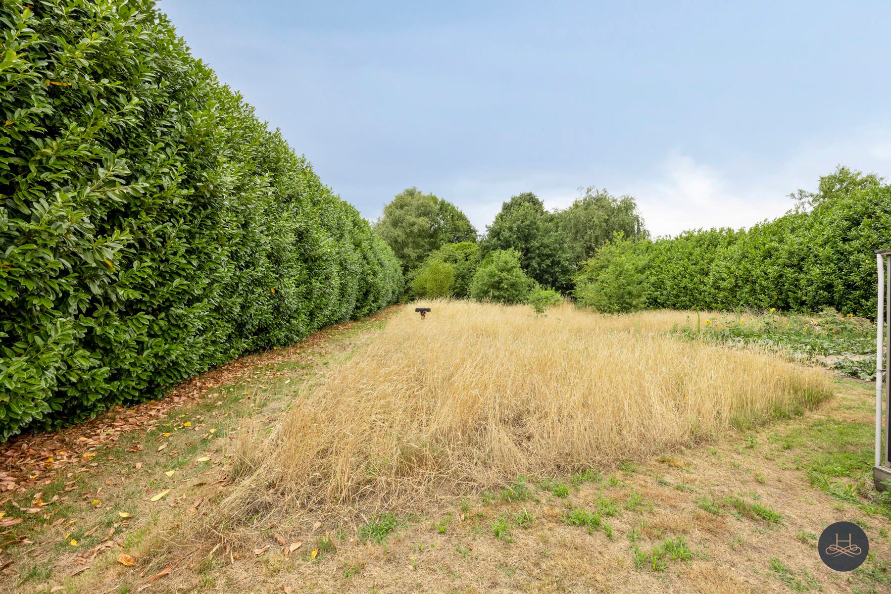 Uitstekend onderhouden woning met prachttuin op toplocatie foto 9