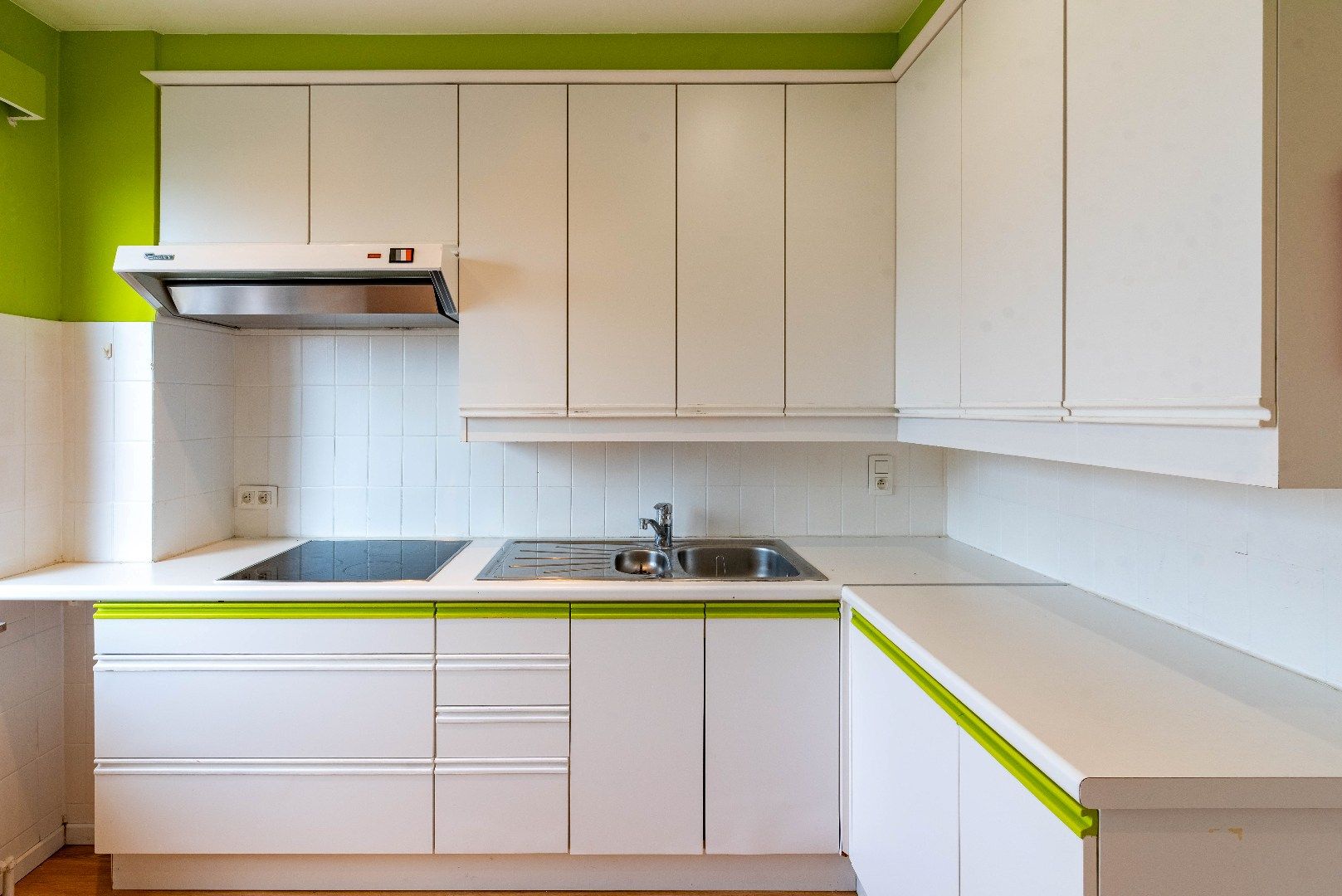 Ruim appartement met twee slaapkamers foto 6