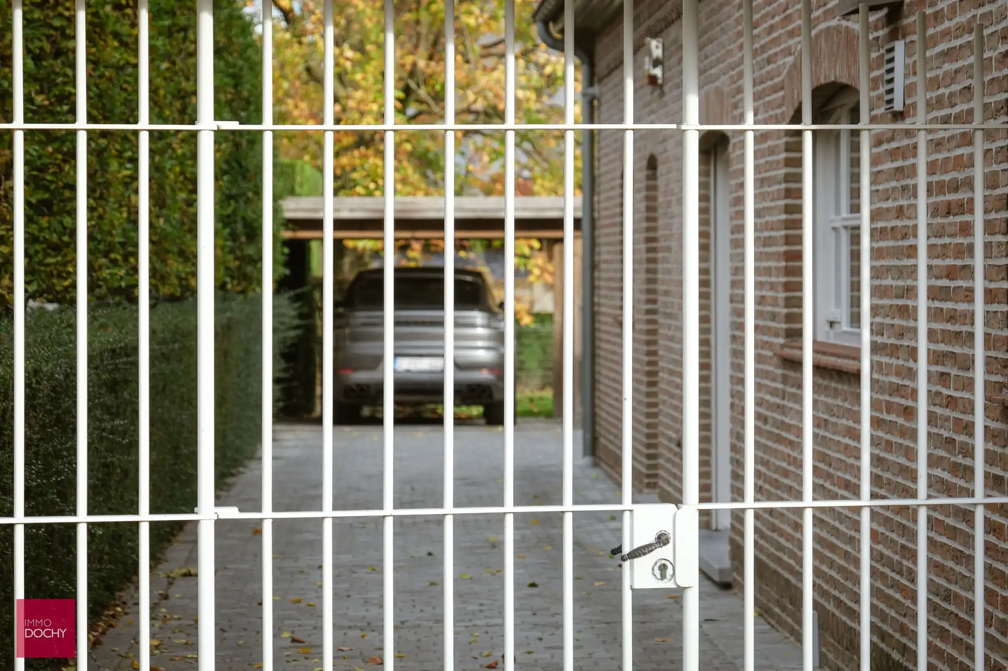 Standingvolle afgewerkte villa op rustige centrale ligging | doodlopend straatje foto 7