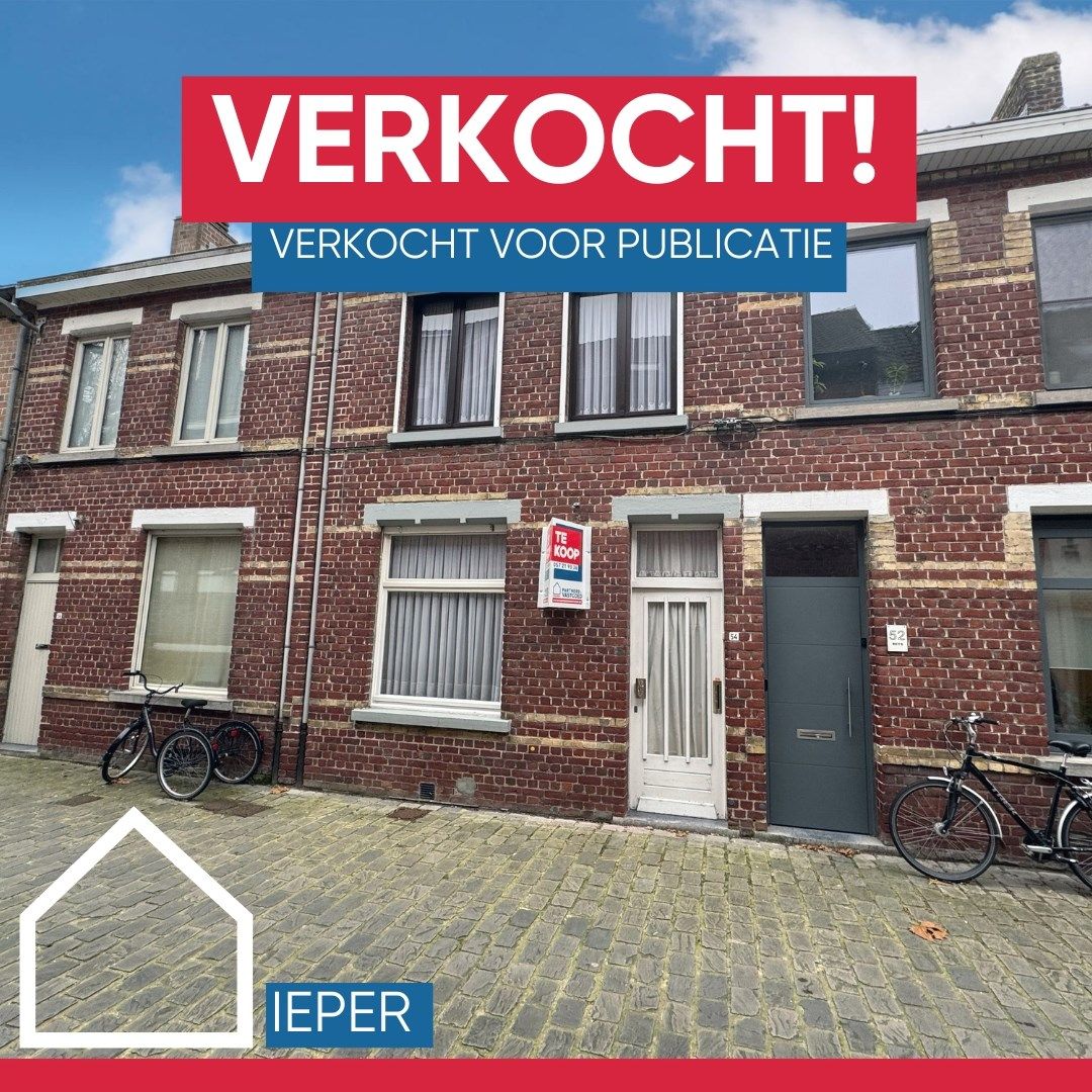 Hoofdfoto van de publicatie: TE RENOVEREN WONING MET 2 SLPKS EN STADSKOER