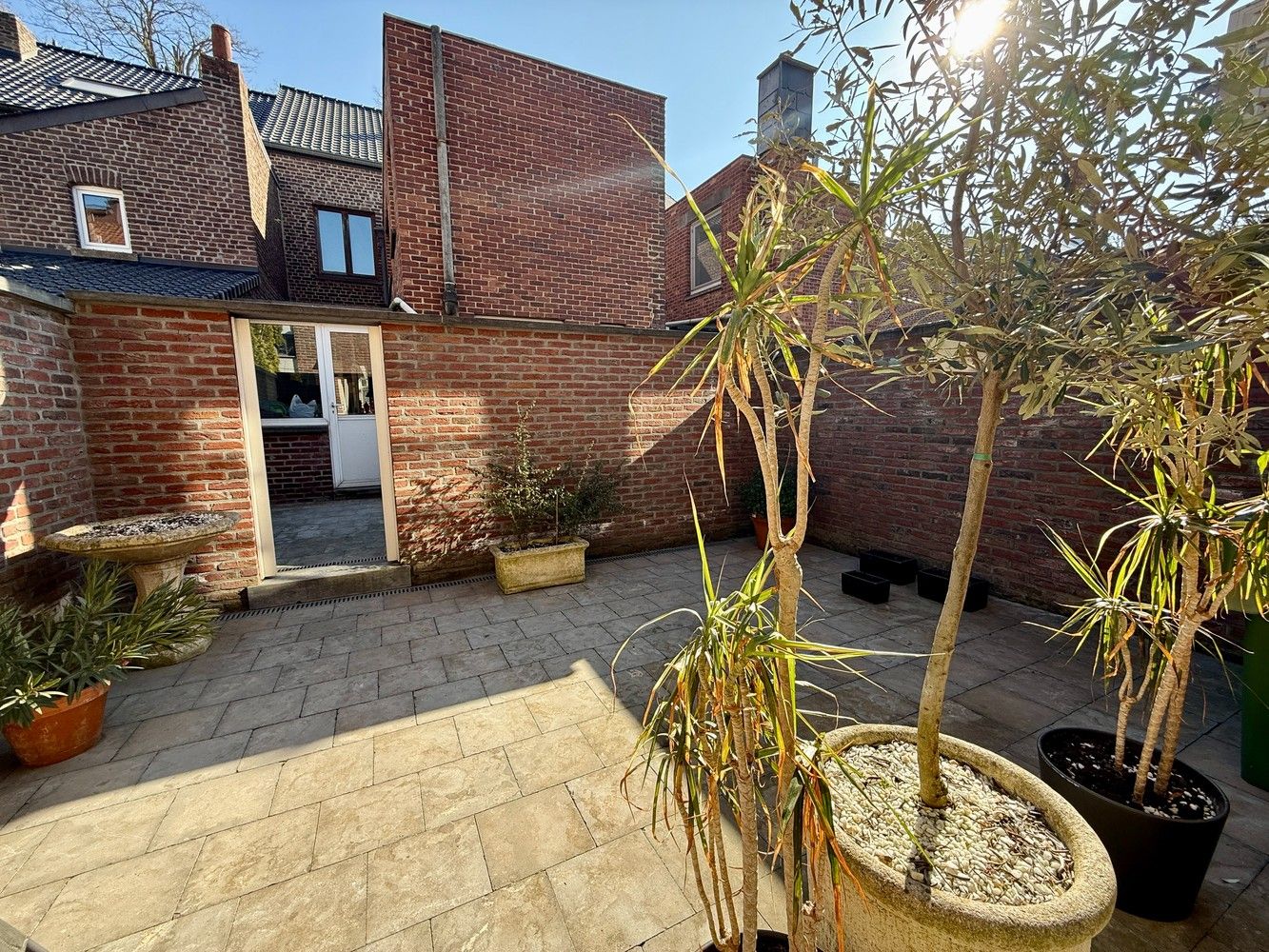 Charmante, volledige instapklare woning in hartje Tongeren foto 7