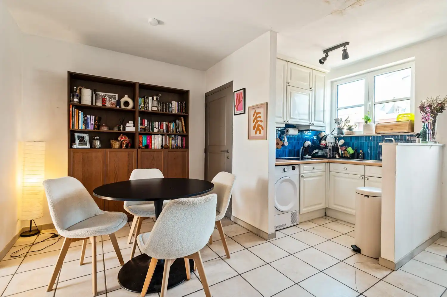 Dakappartement met twee slaapkamers en ruim terras (27m²) in het centrum van Broechem! foto 9