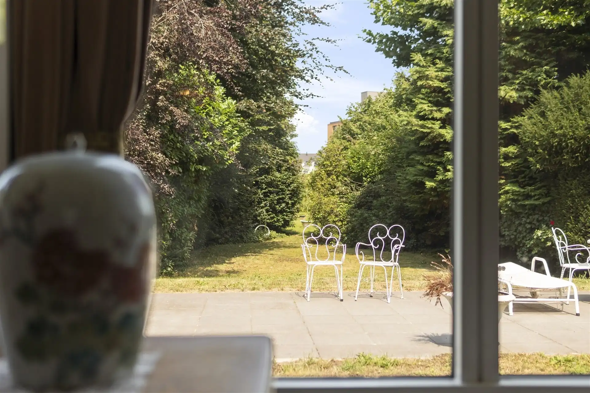 Voormalige dokterswoning, zeer unieke woning mt grote oppervlakten foto 35