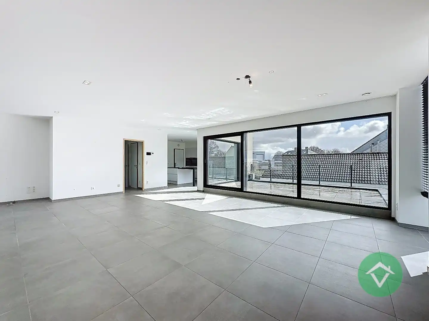 Prachtig dakappartement te Koekelare. foto 4