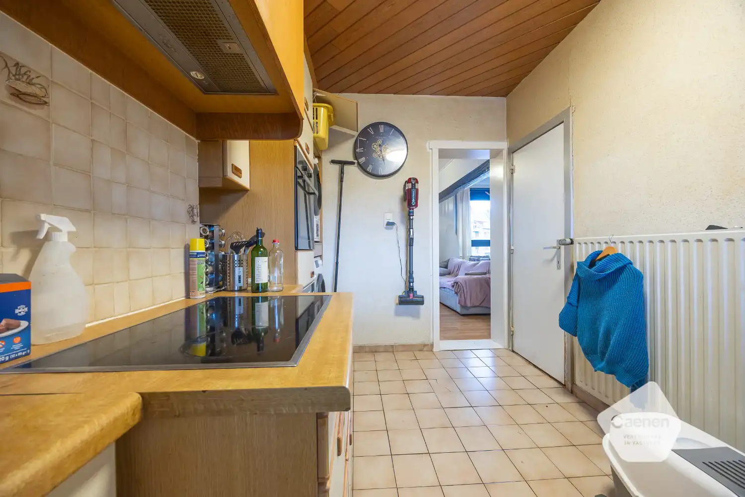 Handelspand met woonst in centrum van Westende foto 25