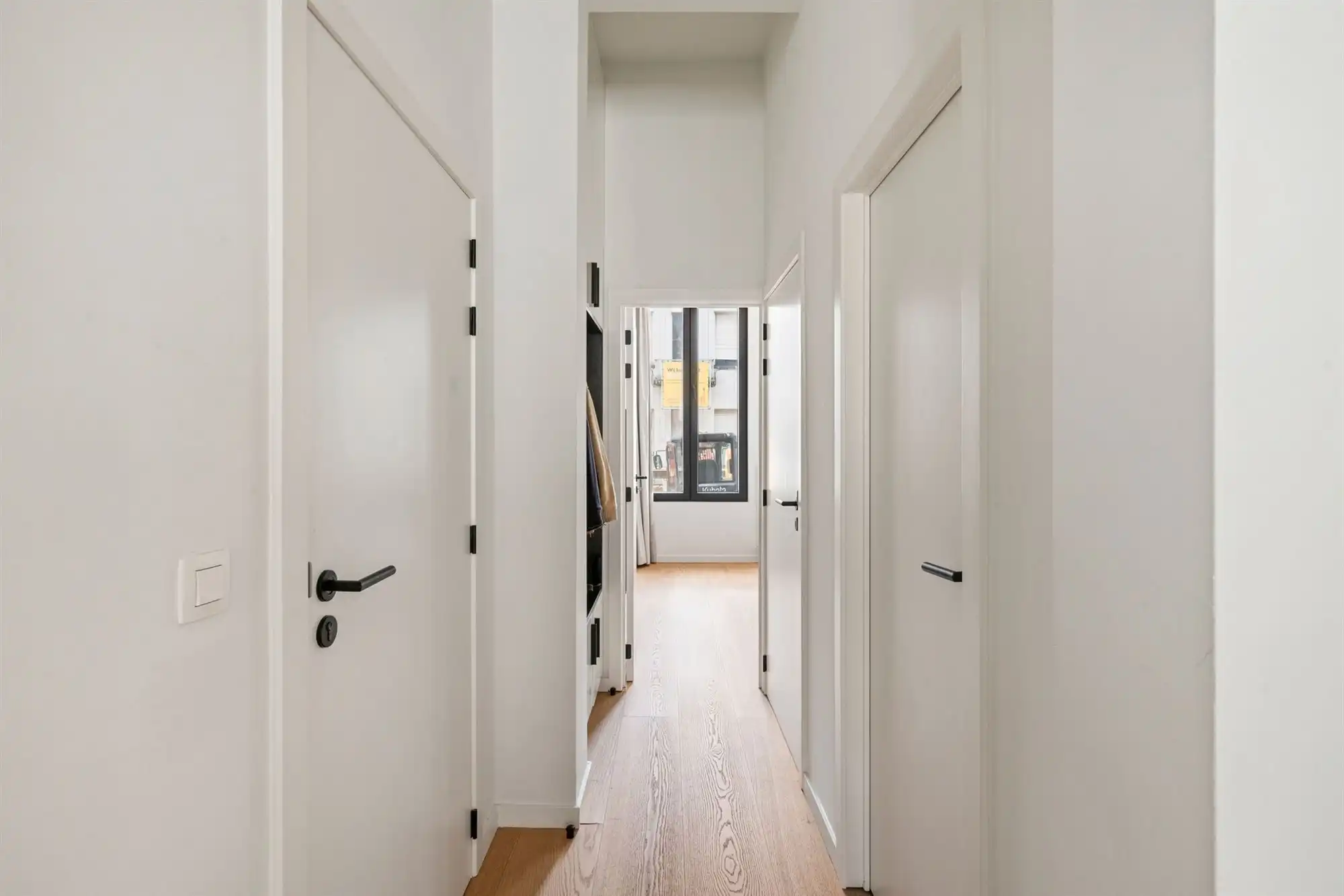 Stads wonen met karakter en een eigen buitenruimte foto 11