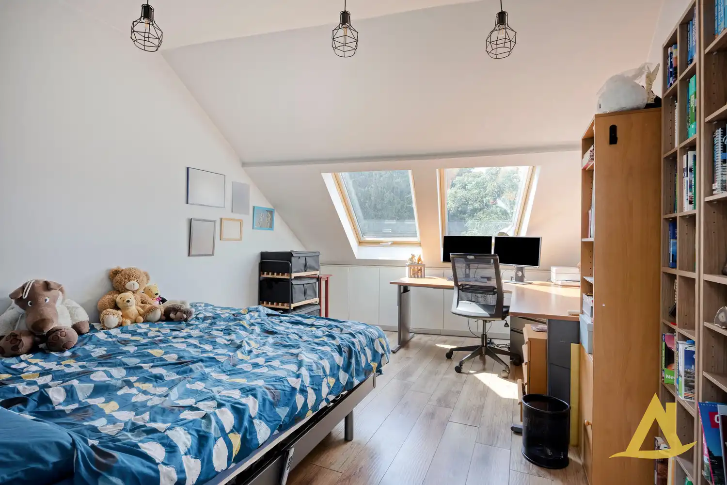 DESIGN STADSWONING MET 3 SLAAPKAMERS, TUIN EN JACUZZI IN HET HARTJE VAN DIEST foto 37