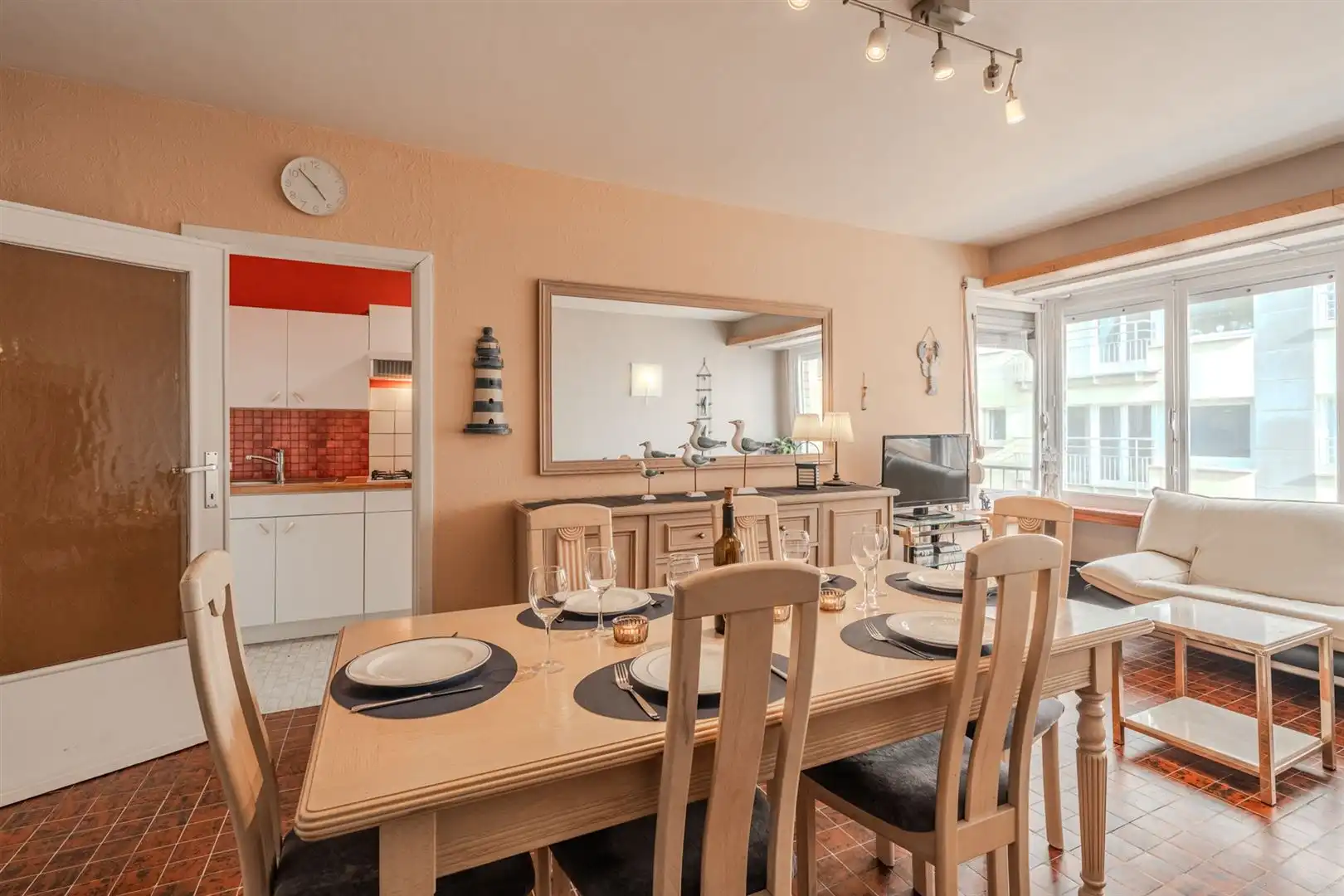 Ruim 2 slaapkamer appartement met lateraal zeezicht foto 6