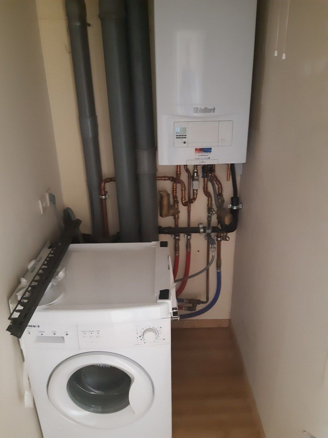 Dakappartement met aangenaam zonneterras. foto 24