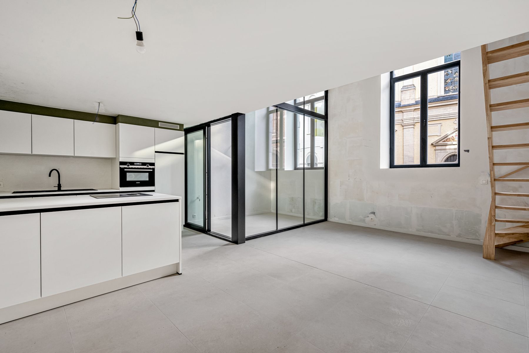 Nieuwbouw duplex met patio en autostaanplaats foto {{pictureIndex}}