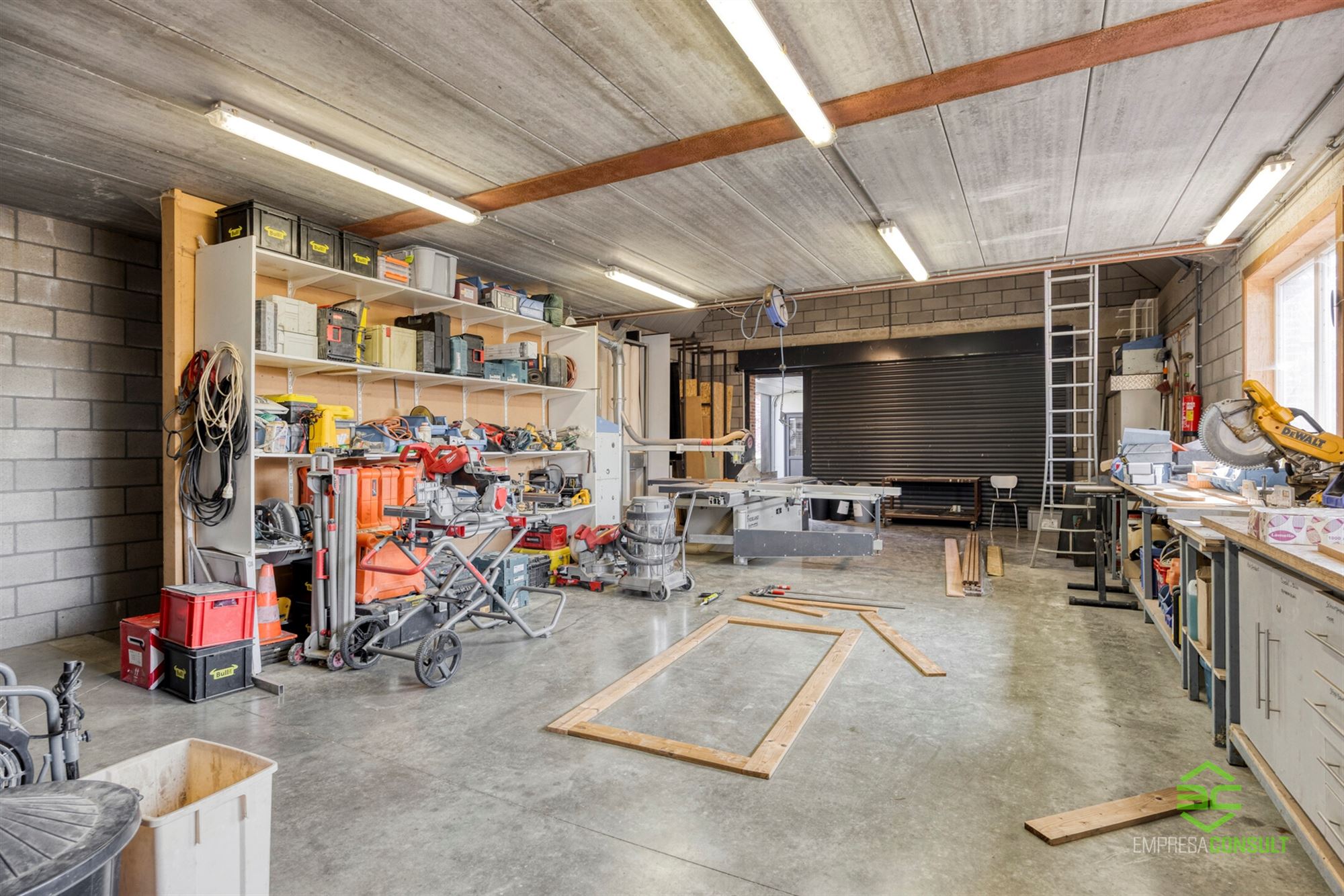 Instapklare woning met aparte garage en werkplaats van 150m² in Schulen! foto 48