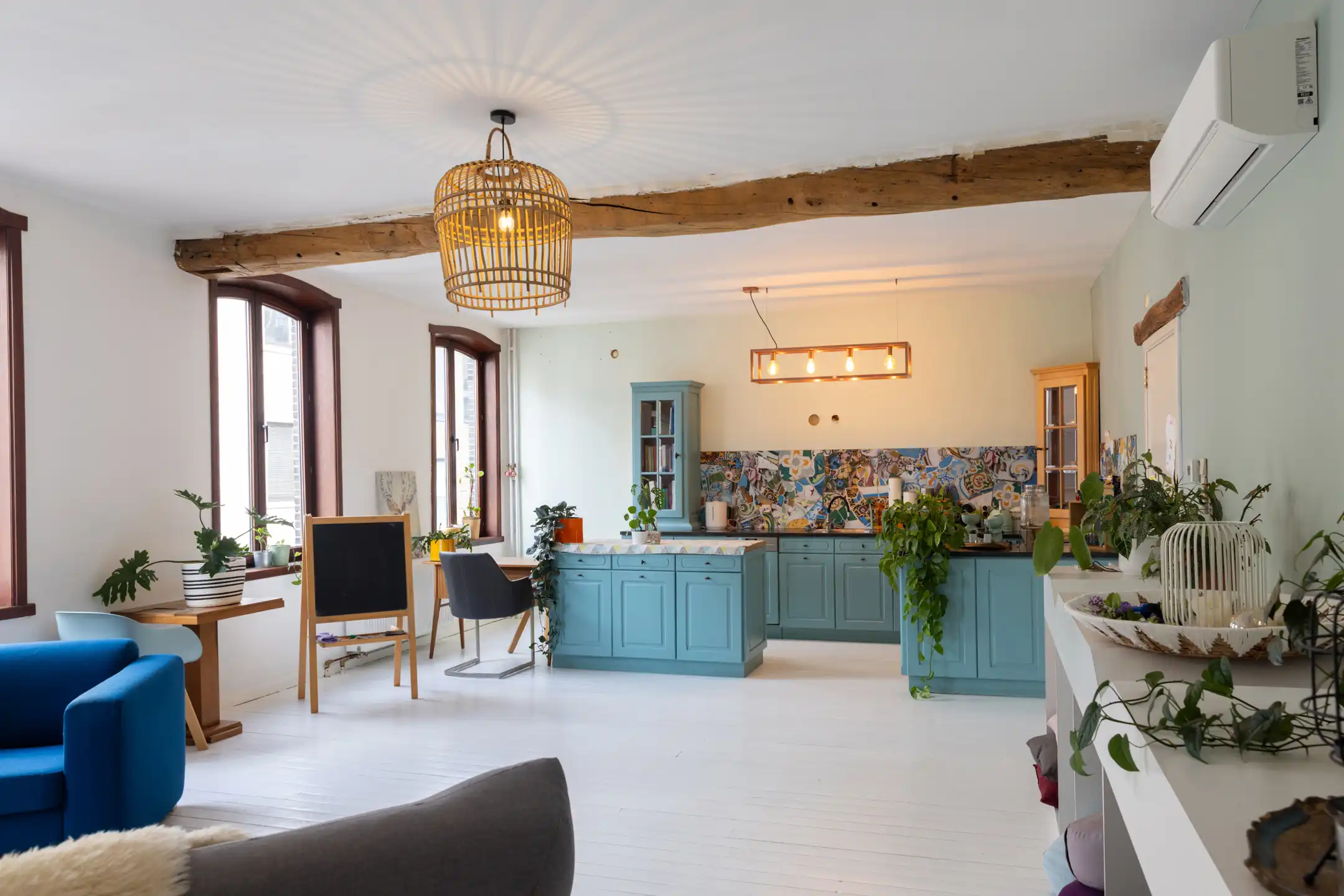 Karaktervolle gesloten bebouwing in het centrum van Sint-Amands, nabij de Schelde foto 19