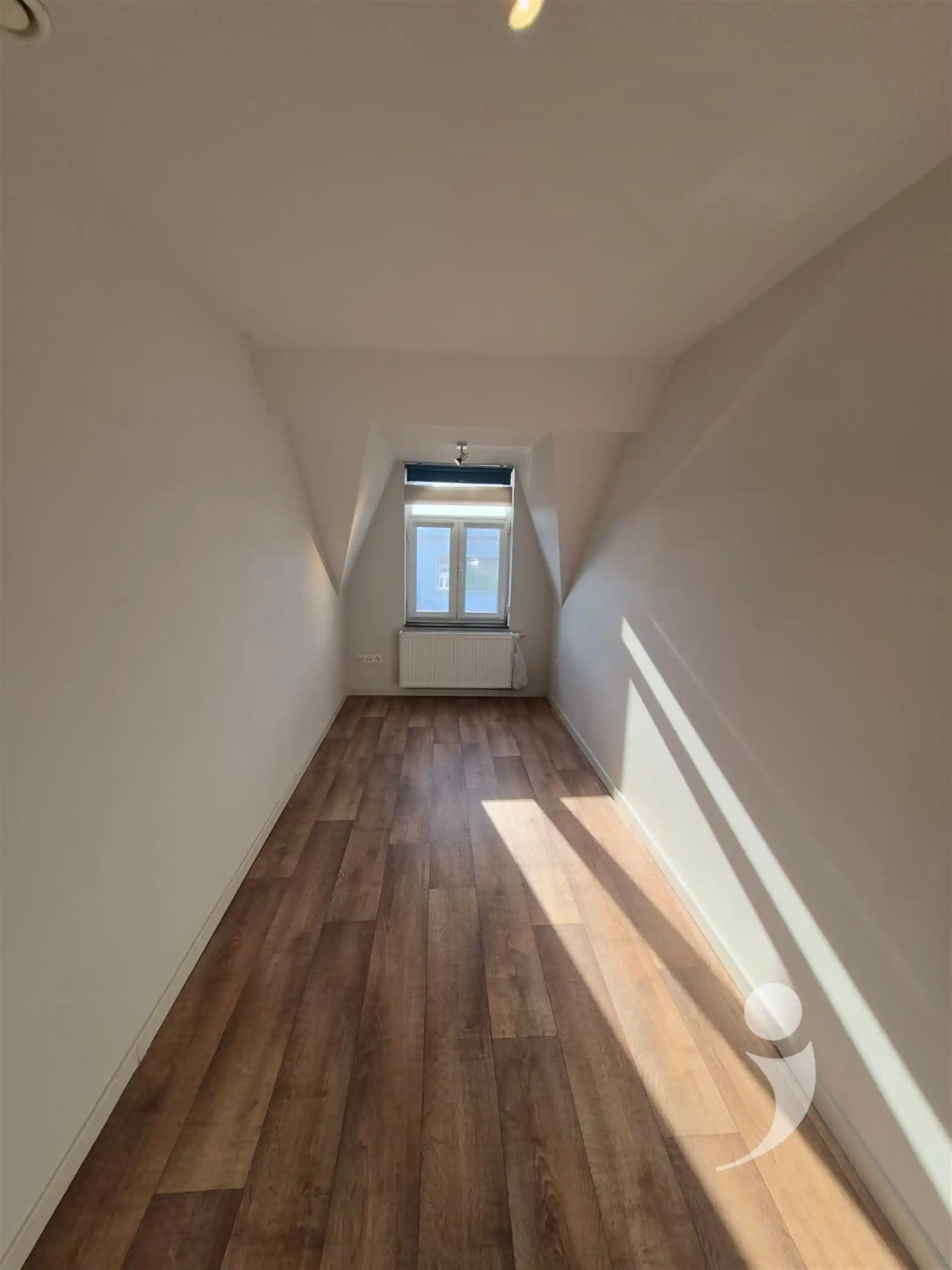 appartement met tuin en staanplaats voor de wagen foto 13