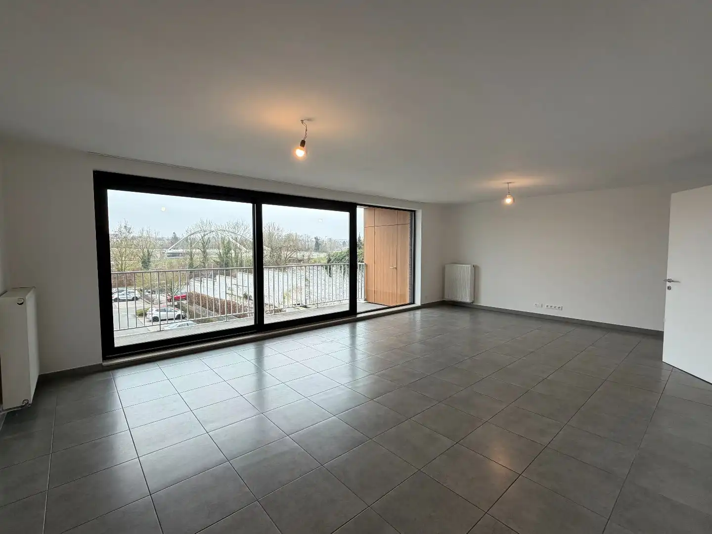 Ruim appartement met 2 slaapkamers op eerste verdieping foto 3