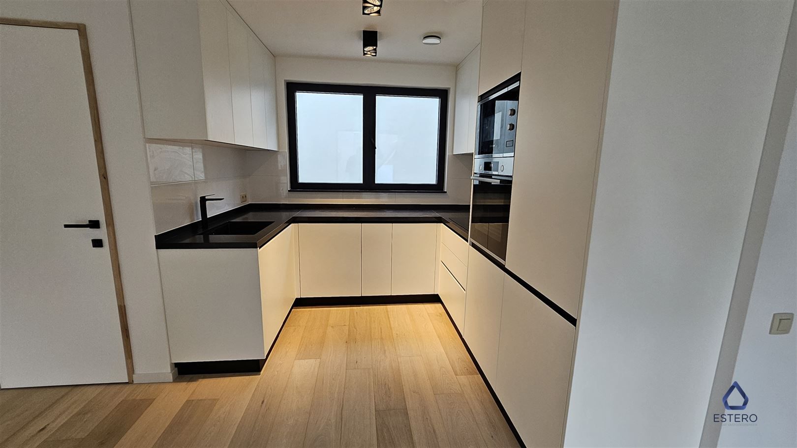 nieuwbouw appartement in hartje Oostende foto 5