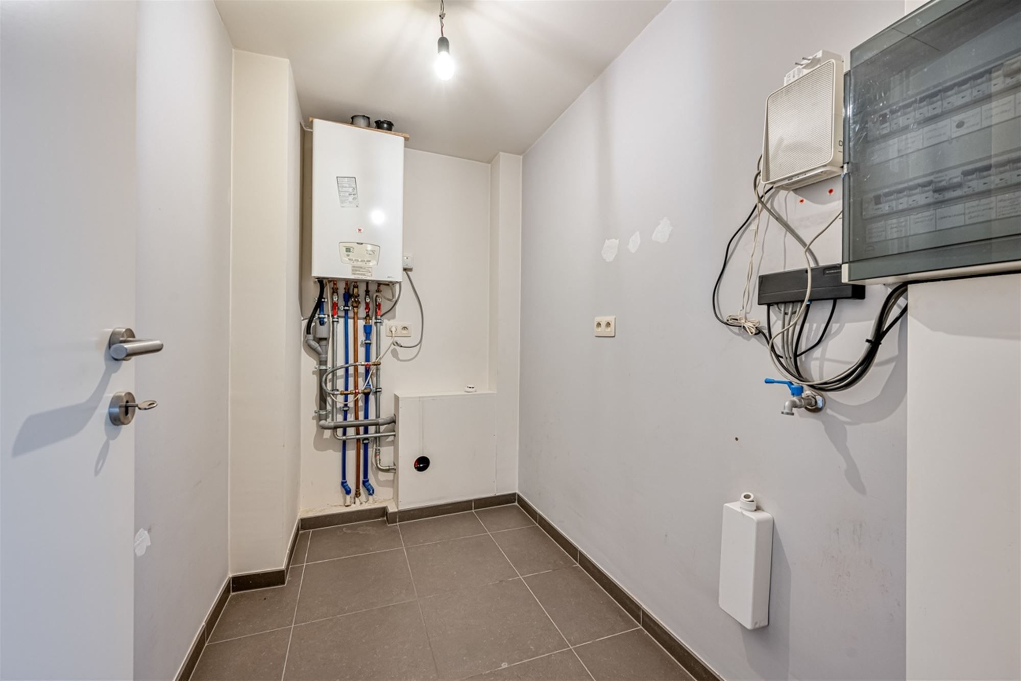 Prachtig appartement met 2 slaapkamers en veelzijdige duplex-verdieping te Bambrugge foto 11