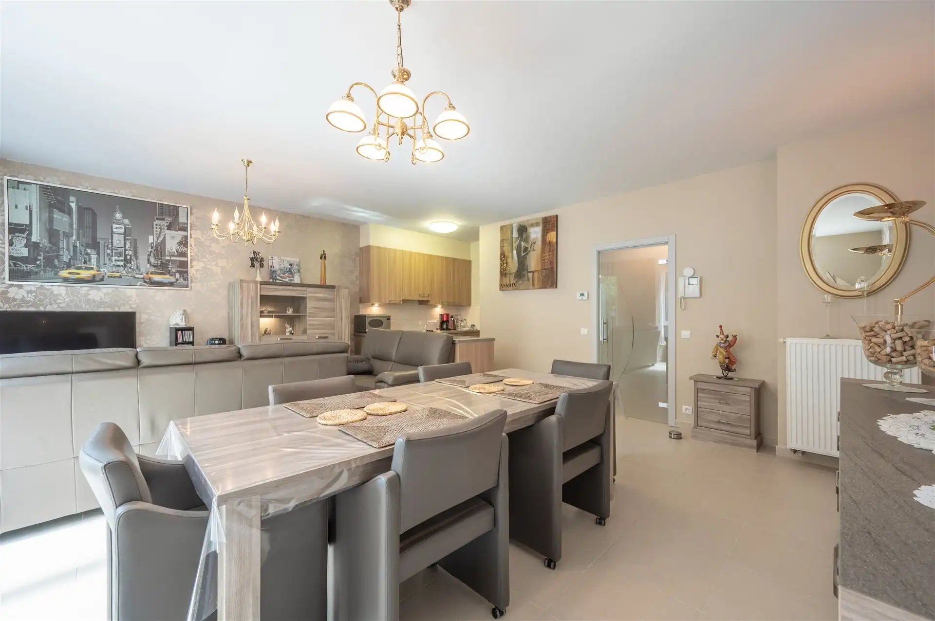 Twee slaapkamer appartement in hartje Blankenberge foto 6