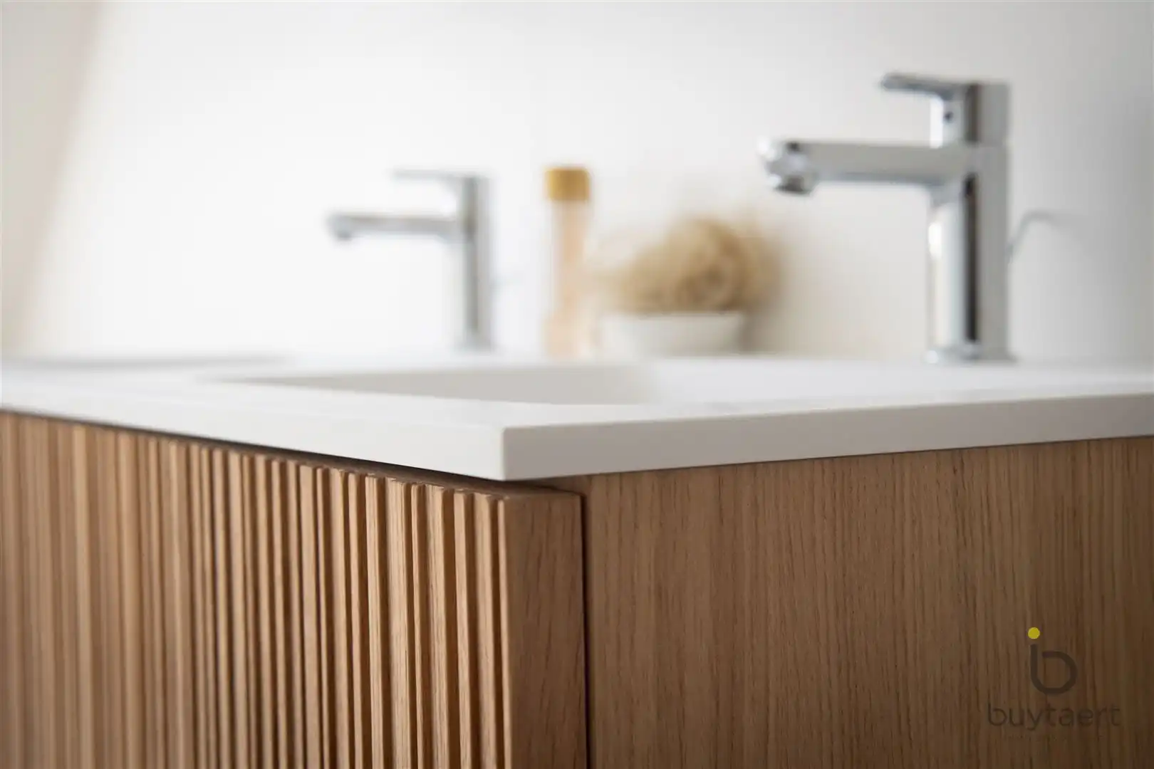 Beleef luxe, comfort en energiezuinigheid in een karaktervolle architectuur. foto 13