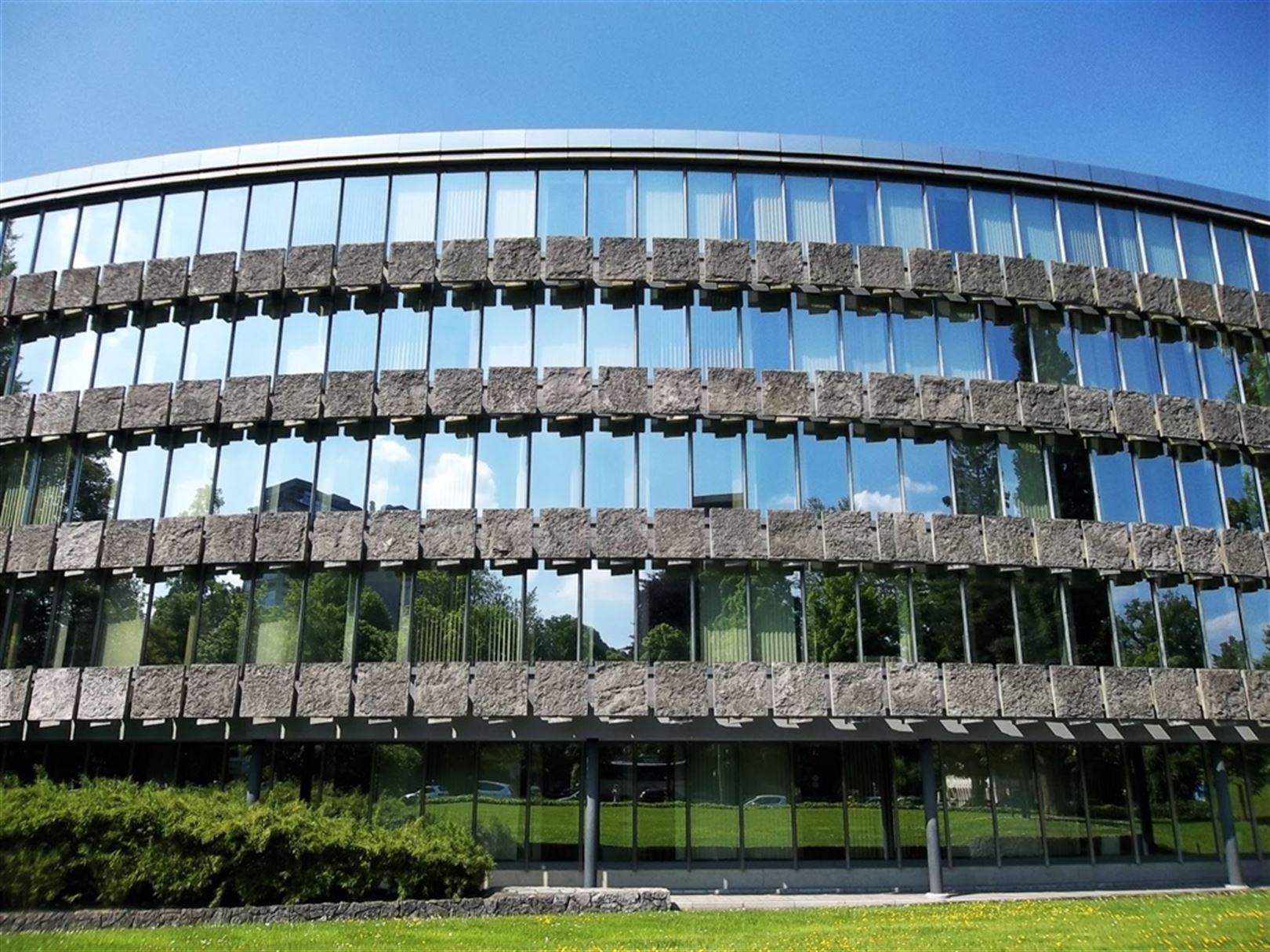 GLAVERBEL: kantoren te huur vanaf 670m² foto 8