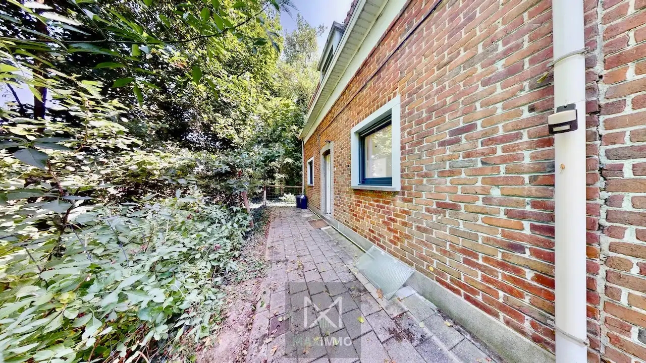 Instapklare halfopen woning met tuin en open zicht op de velden te Aalbeke foto 14