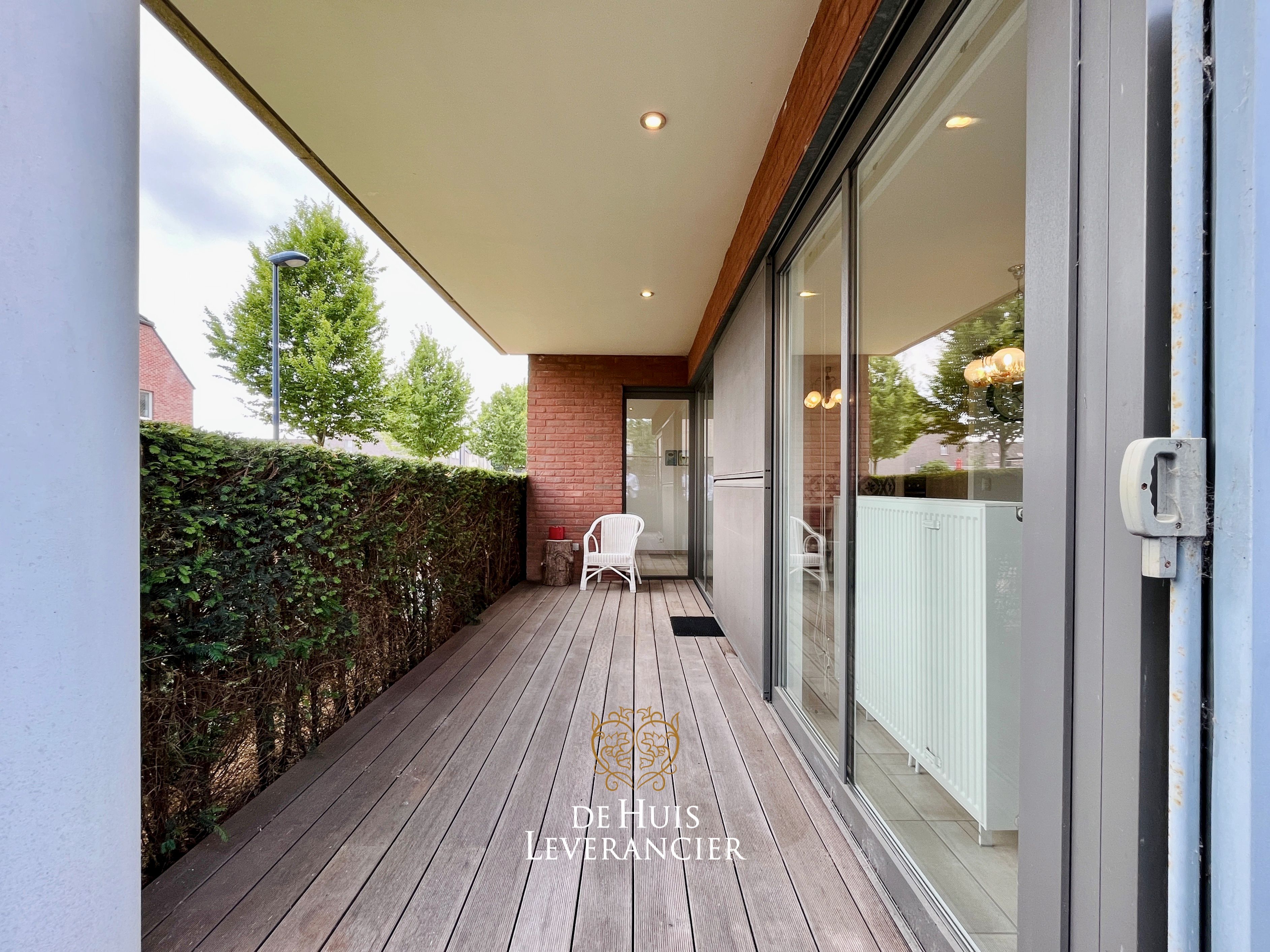 Ruim gelijkvloersappartement met 3 slaapkamers en garagebox te koop in Kontich foto 6