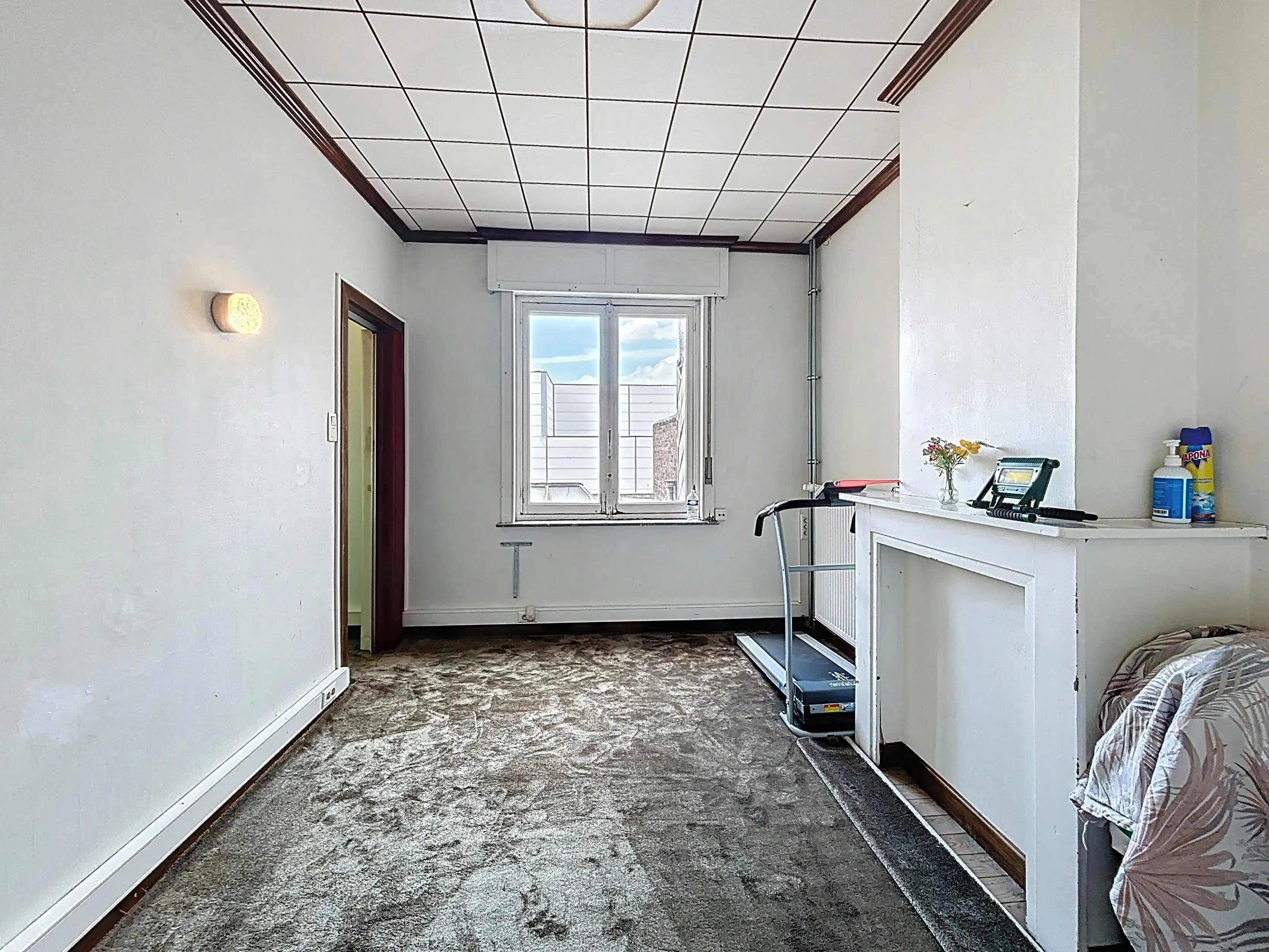 Te renoveren woning te koop in Kortrijk!  foto 8